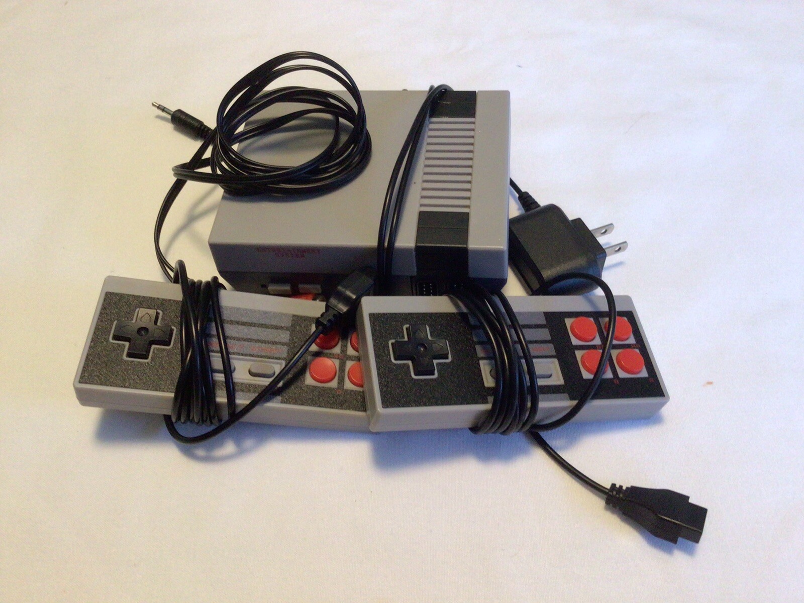 Nintendo Entertainment System 512MB NES Classic Edition Console – White/Gray