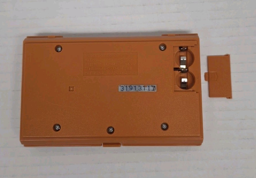 Vintage 1982 Game & Watch Nintendo Multi Screen Donkey Kong for Parts or Repair