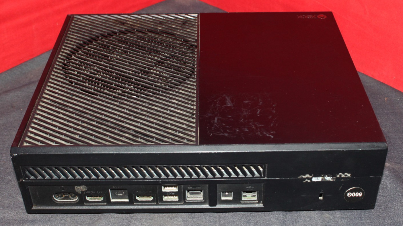 Microsoft Xbox One 500GB 1540 Black Console Only AO4075678