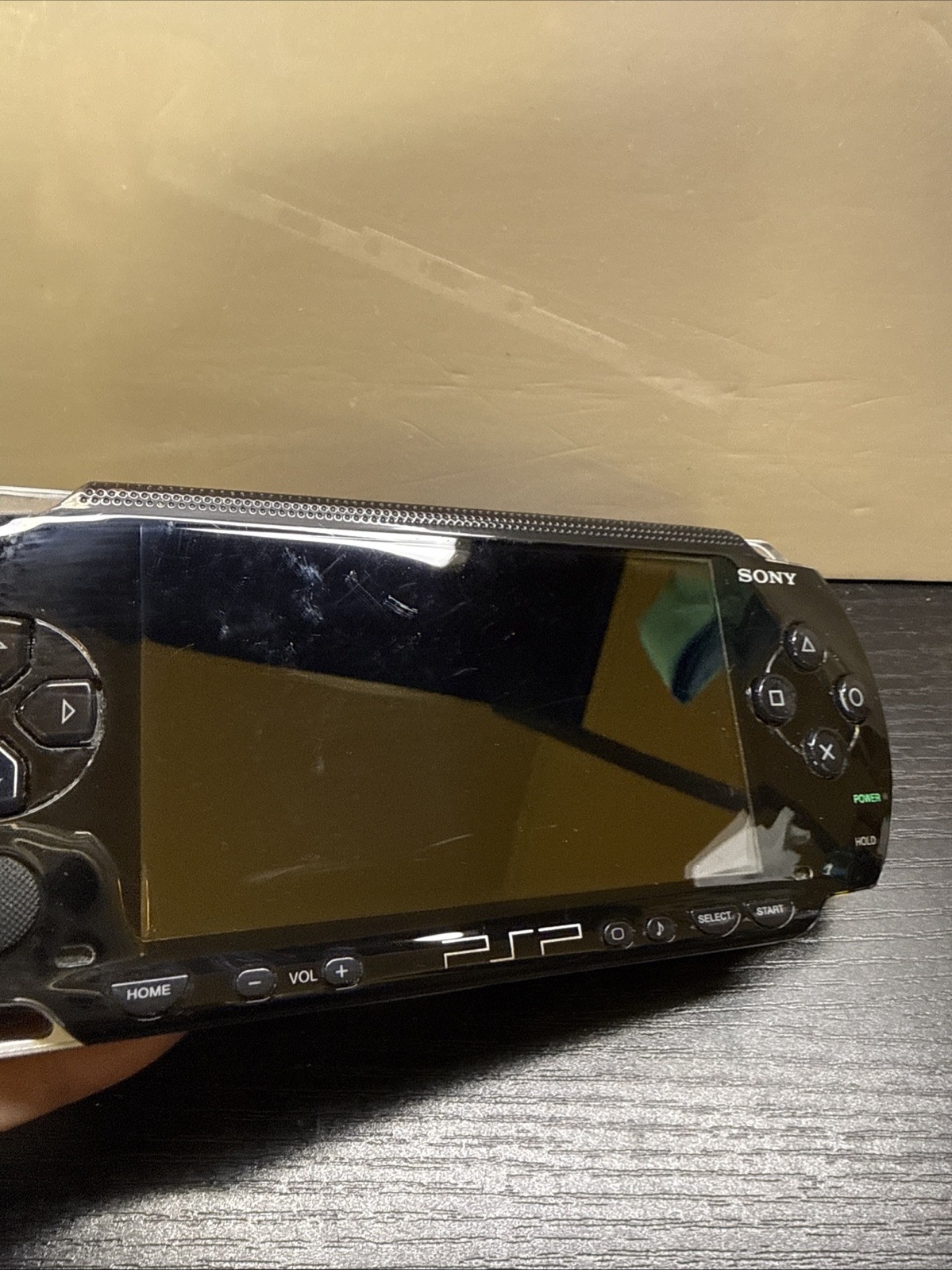Sony PSP-1001 Black Handheld Console With Charger Free Shipping