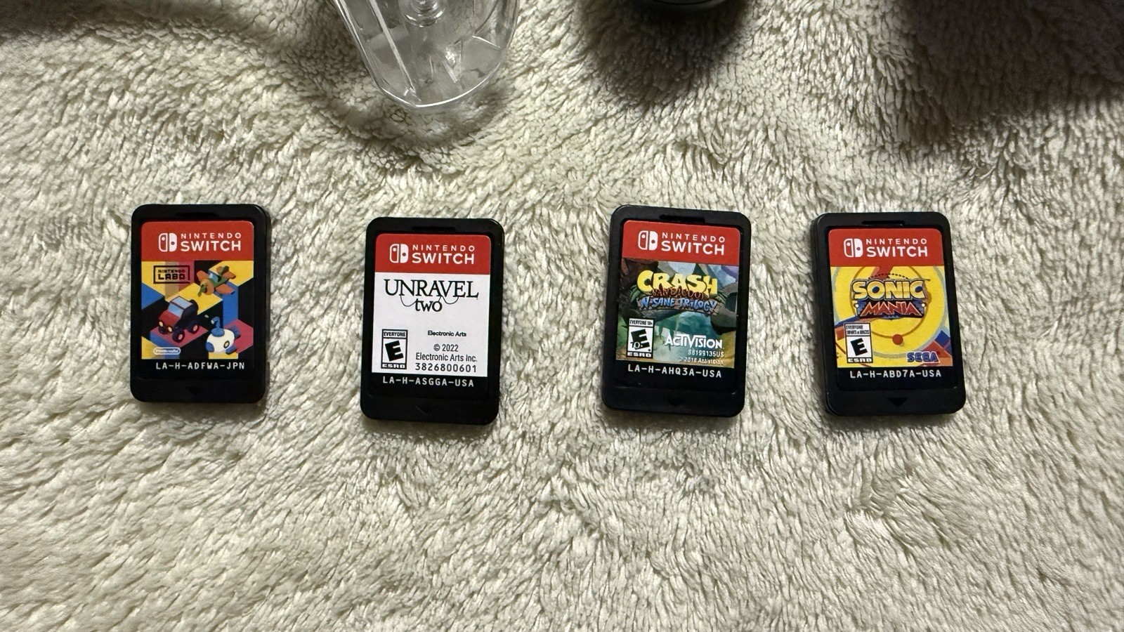 Nintendo Switch 32GB Bundle, 4x Games, 2x Joy-Con, Pro Controller More (HAC-001)