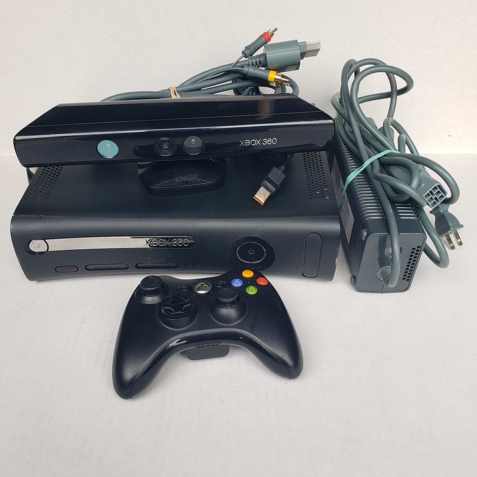 Microsoft Xbox 360 Black 120GB HDD Console with Kinect OEM Controller & Cables