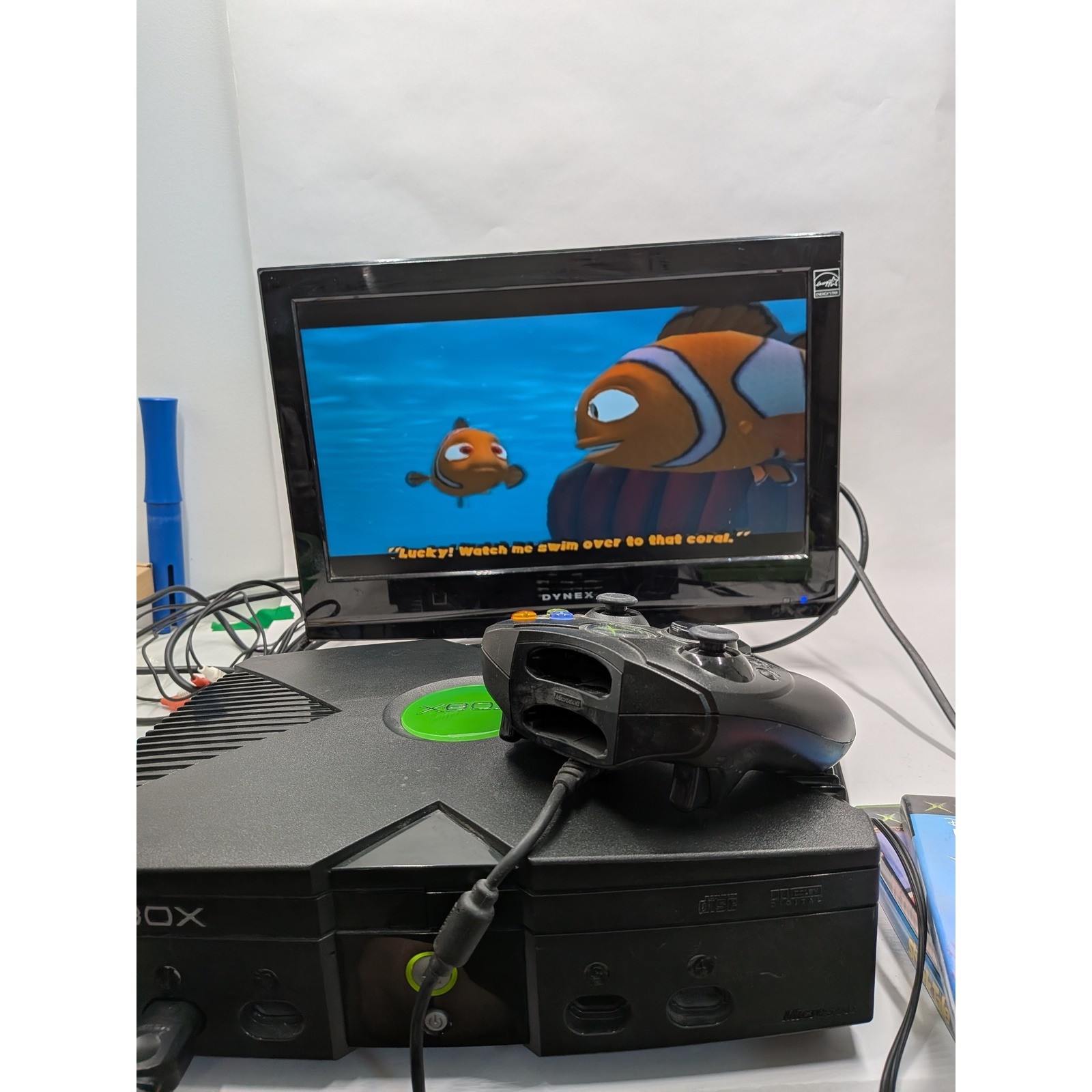 Microsoft Xbox Console Bundle Original Box Controller 3 Games Shark Tale Nemo
