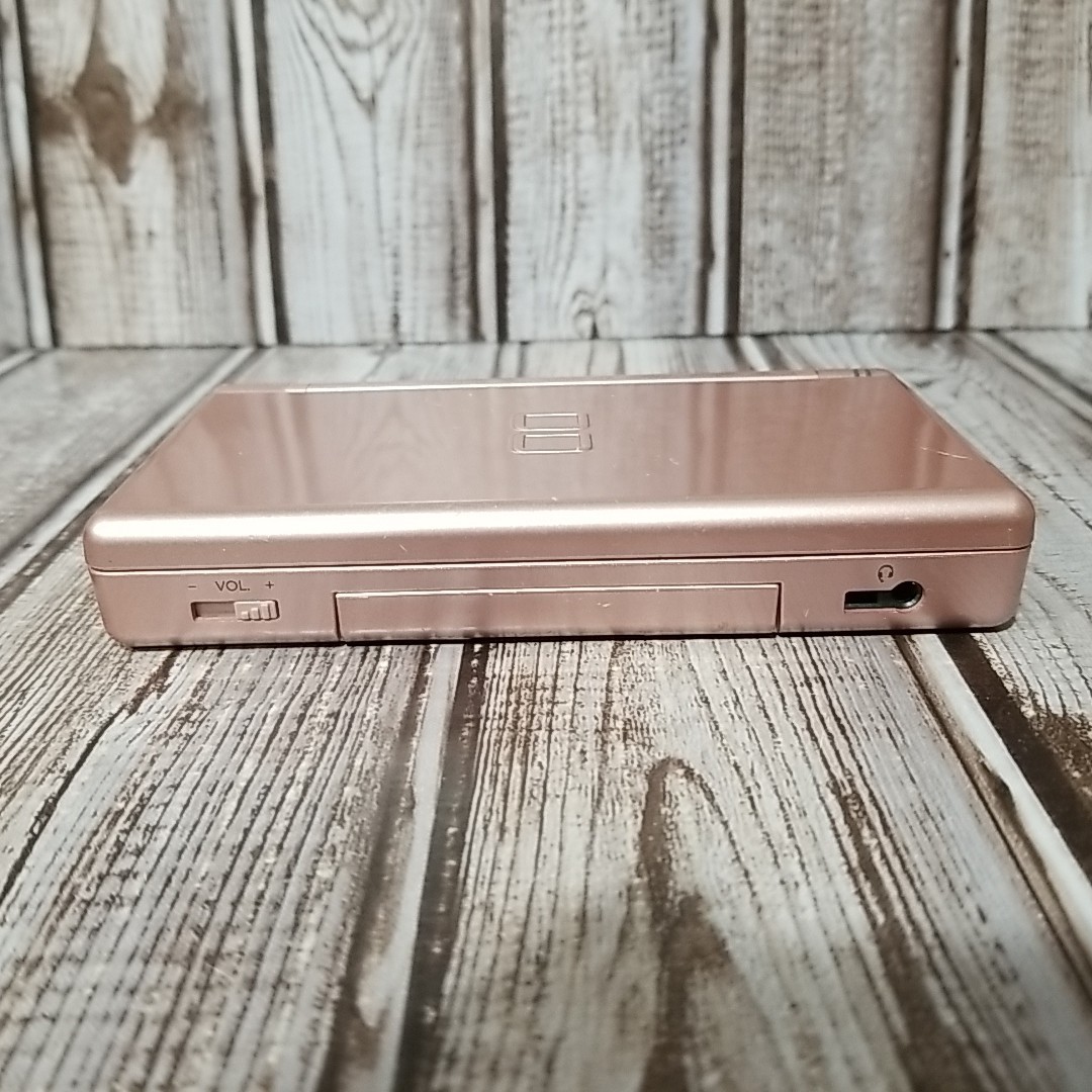 Nintendo DS Lite Metallic Rose Handheld Video Game Console w/ Charger & Stylus