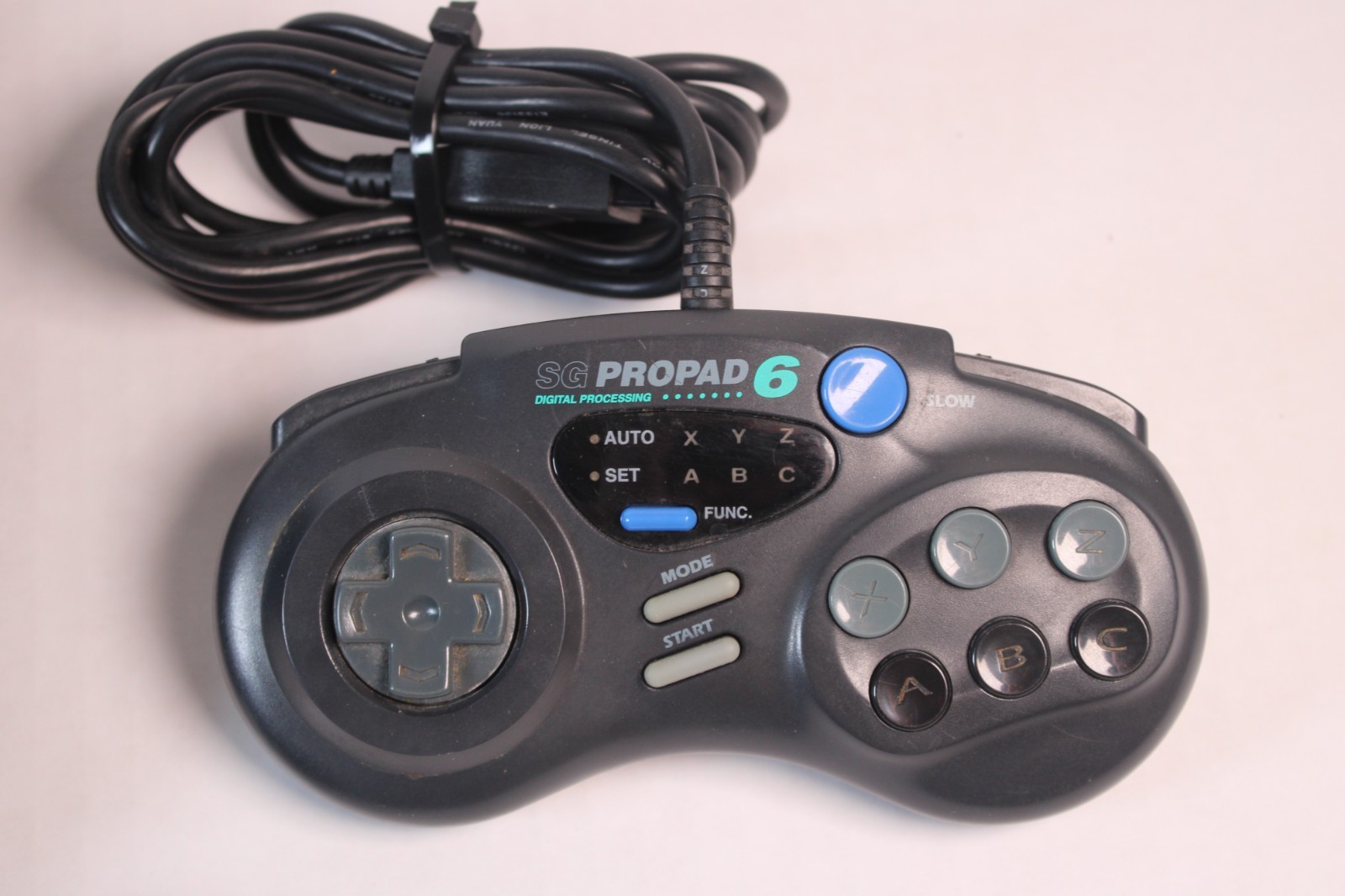 Sega Genesis Model 2 Console Bundle w/ 2 Controllers & Game (Tested & Working)
