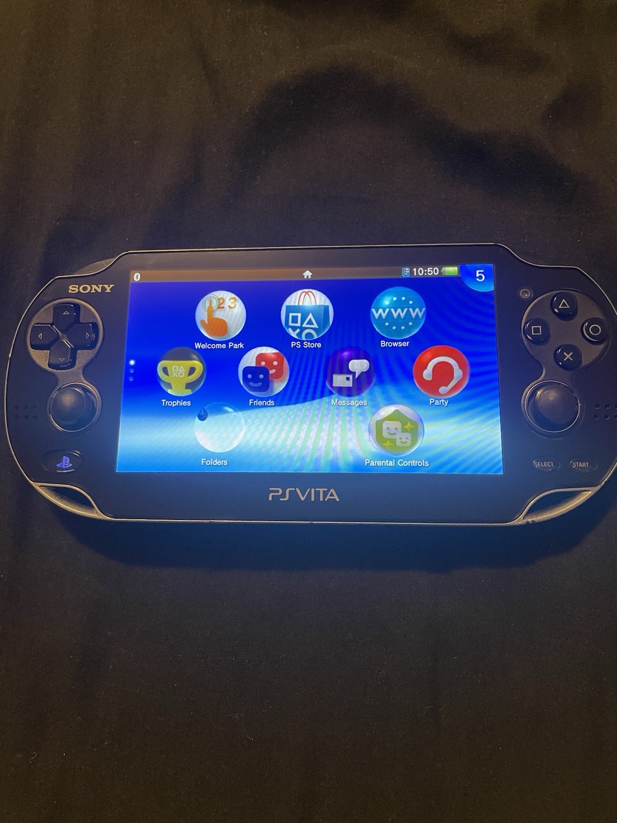 PS Vita PCH-1000 Black, Wi-Fi w/ Charger & 32GB Card (read description)