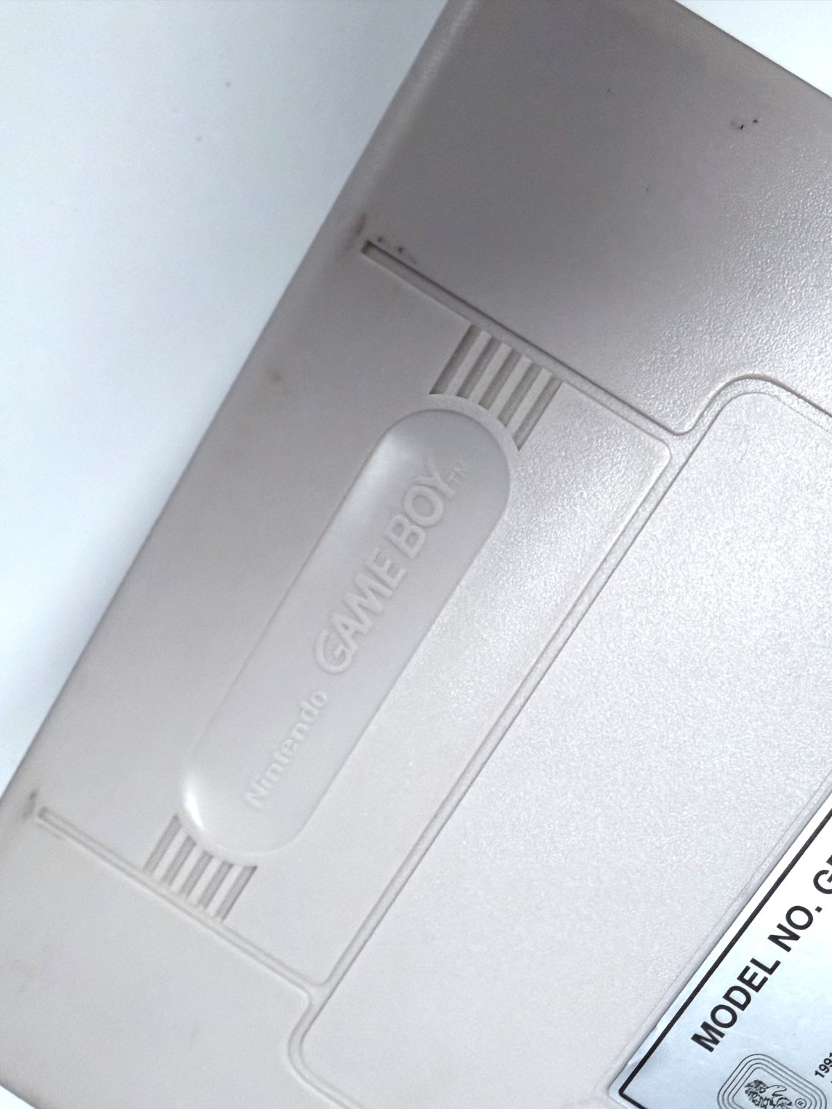 NICE! Nintendo Game Boy GB-80 Hard Plastic Travel Storage Carrying Case