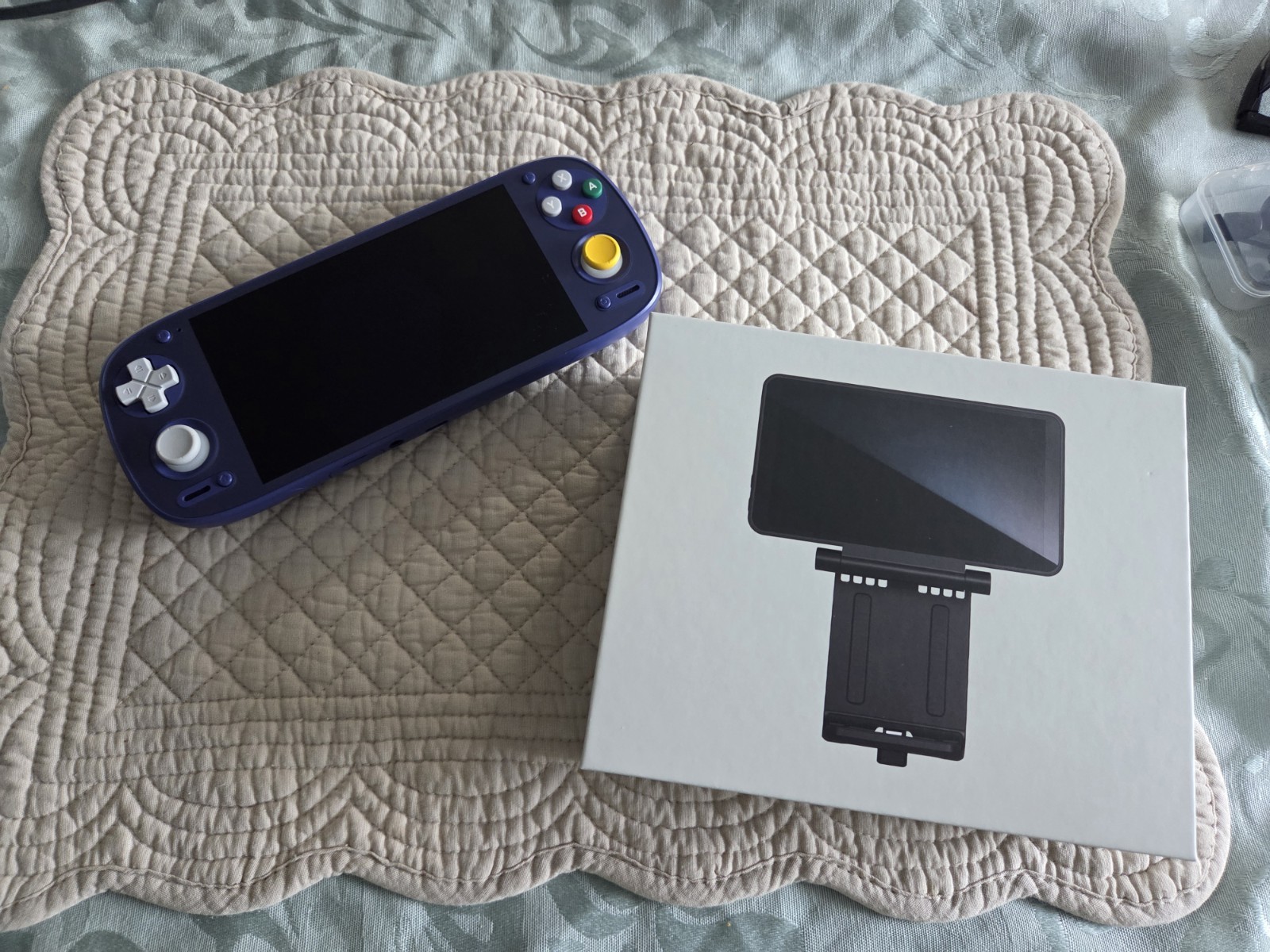Retroid Pocket 5 Handheld Console & Dual Screen Black System GameCube