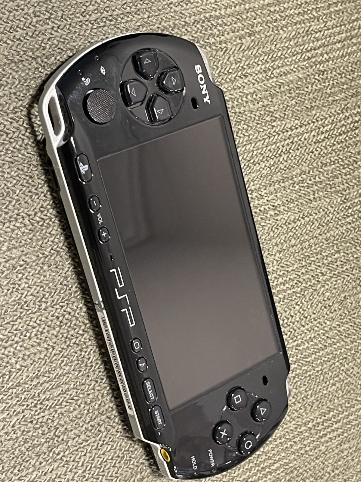 Sony PSP-3000 BLACK TESTED w/ MGS Portable Ops and Star Wars BattleFront + Case