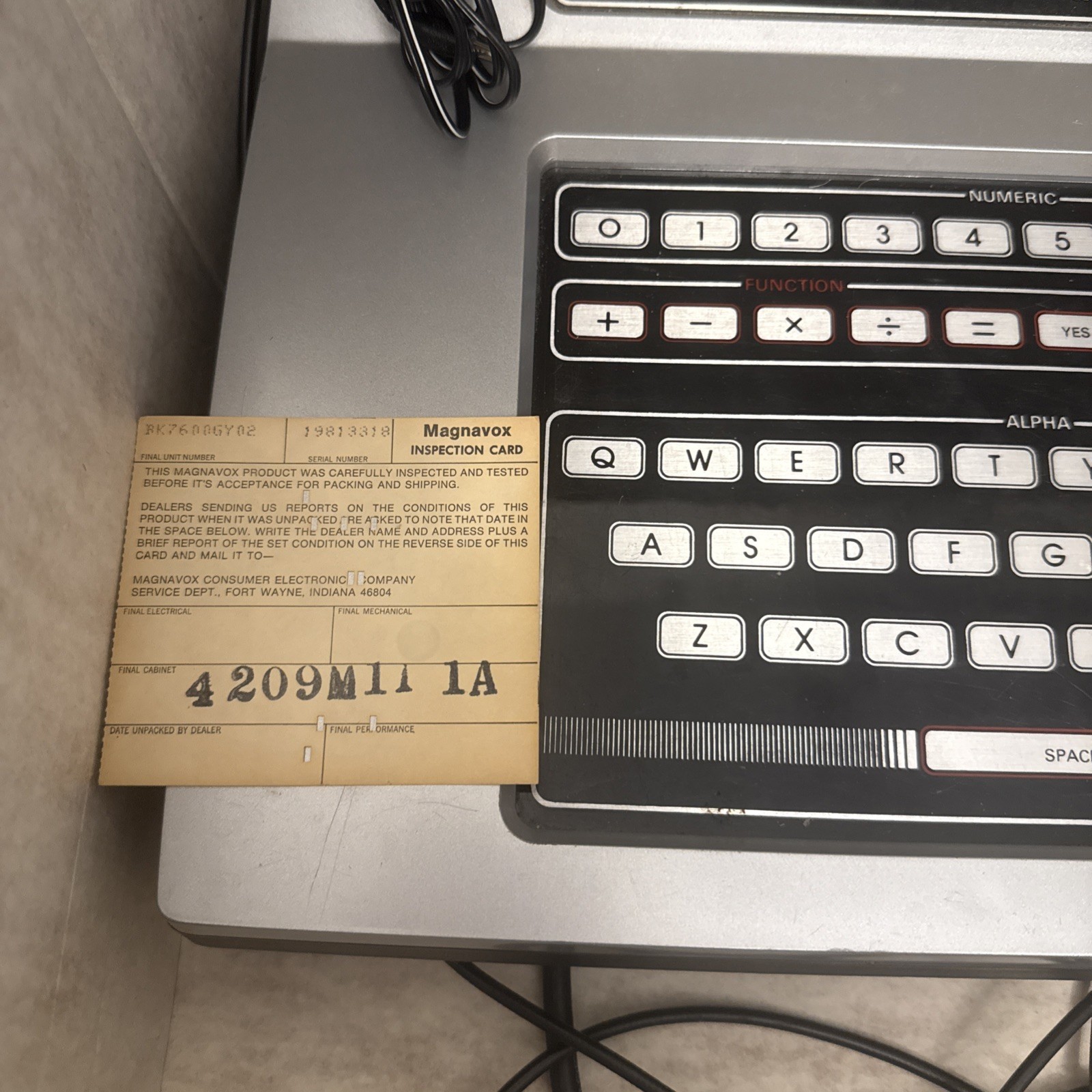 Vintage Rare Magnavox Odyssey 2 Console – 3 Games 2 Remotes Paperwork Box Works