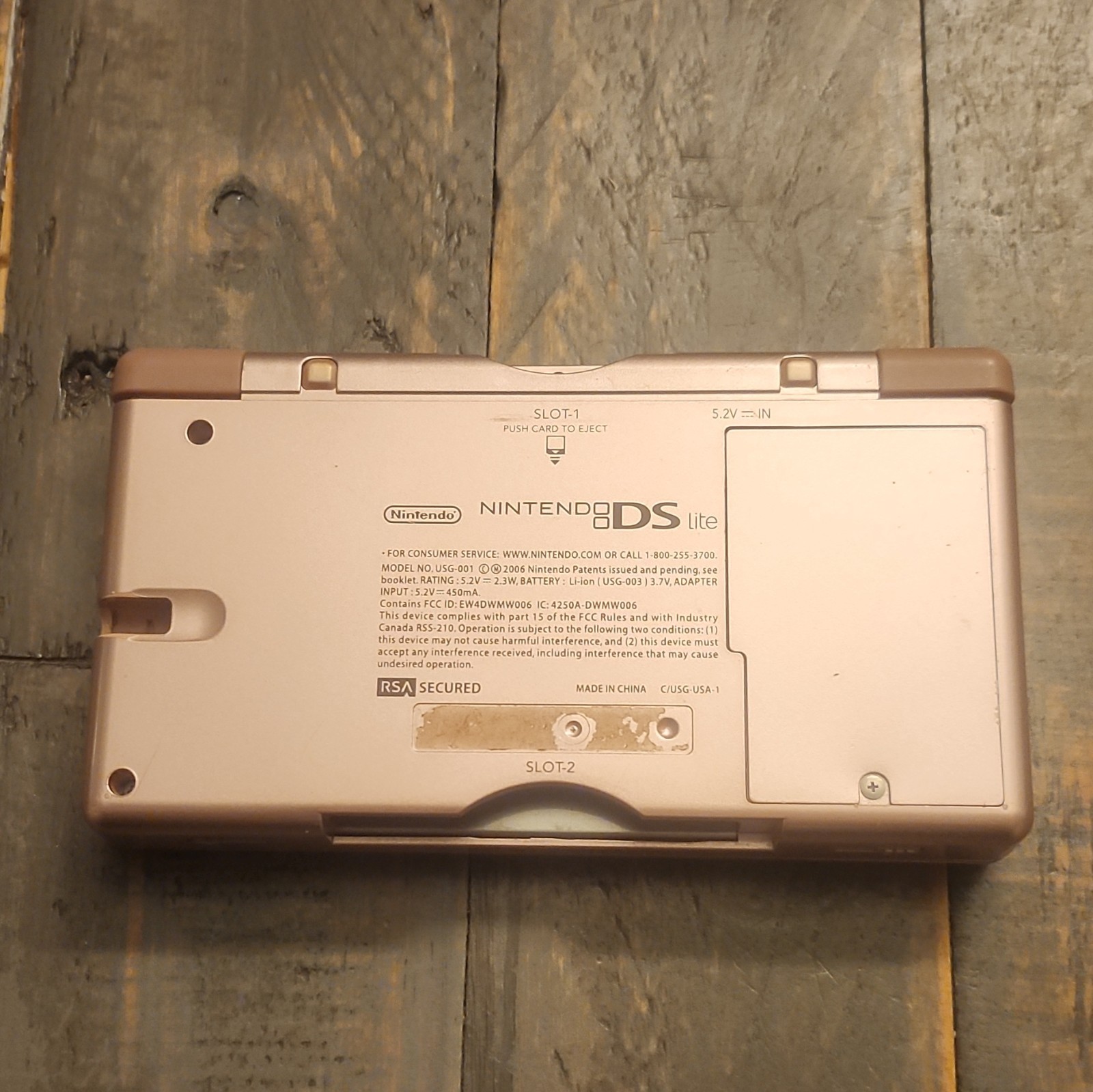 Nintendo DS Lite Pink Handheld System, Wi-Fi, NTSC-U/C (US/Canada) USG-001