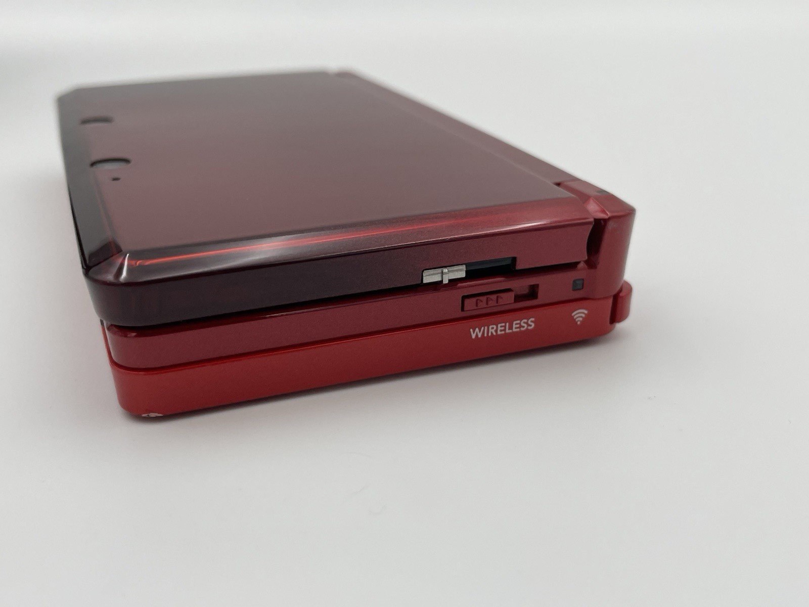 Nintendo 3DS Flame Red Lot With 11 Games Charger & Pen TESTED WORKING