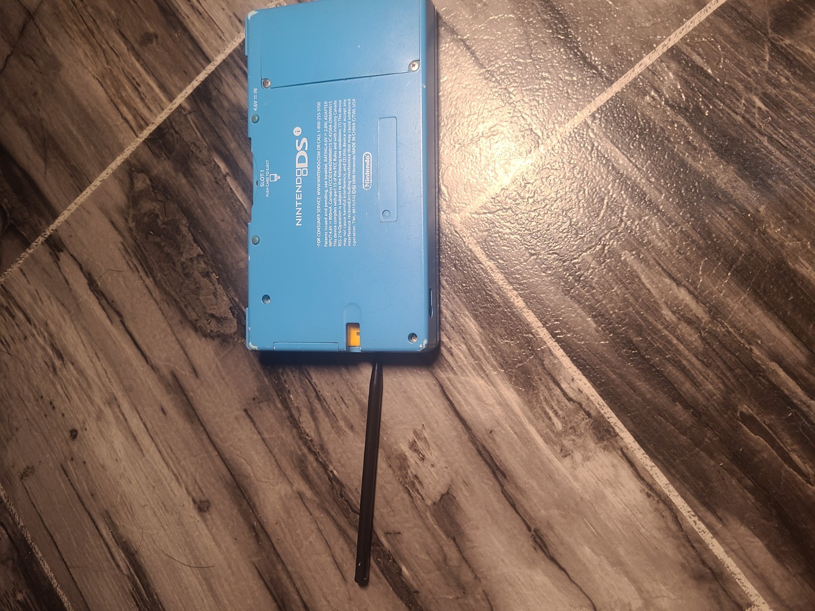 Nintendo DS Lite console Light Blue Turquoise
