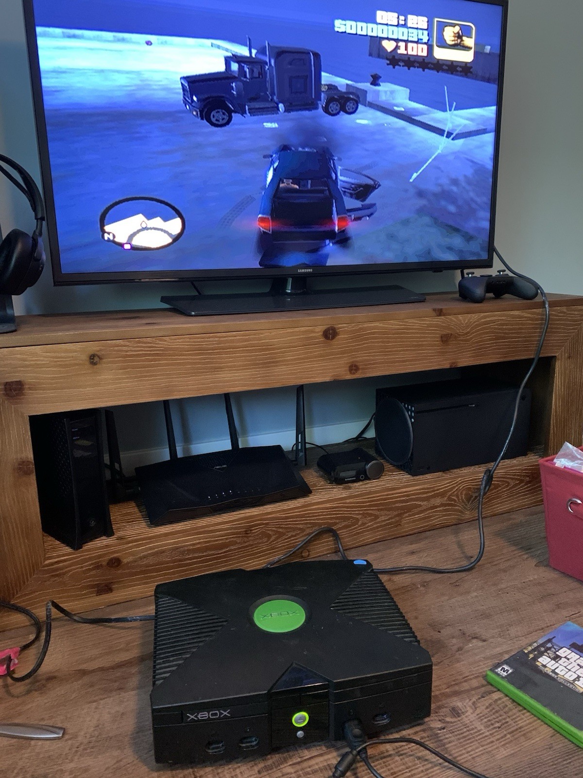 Original Microsoft Xbox Console w/ Controller, Cords, GTA III Tested & Working!!