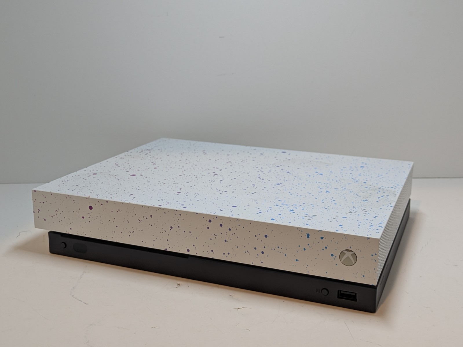 Microsoft Xbox One X 1 TB Special Edition NBA 2K20 Hyperspace Console