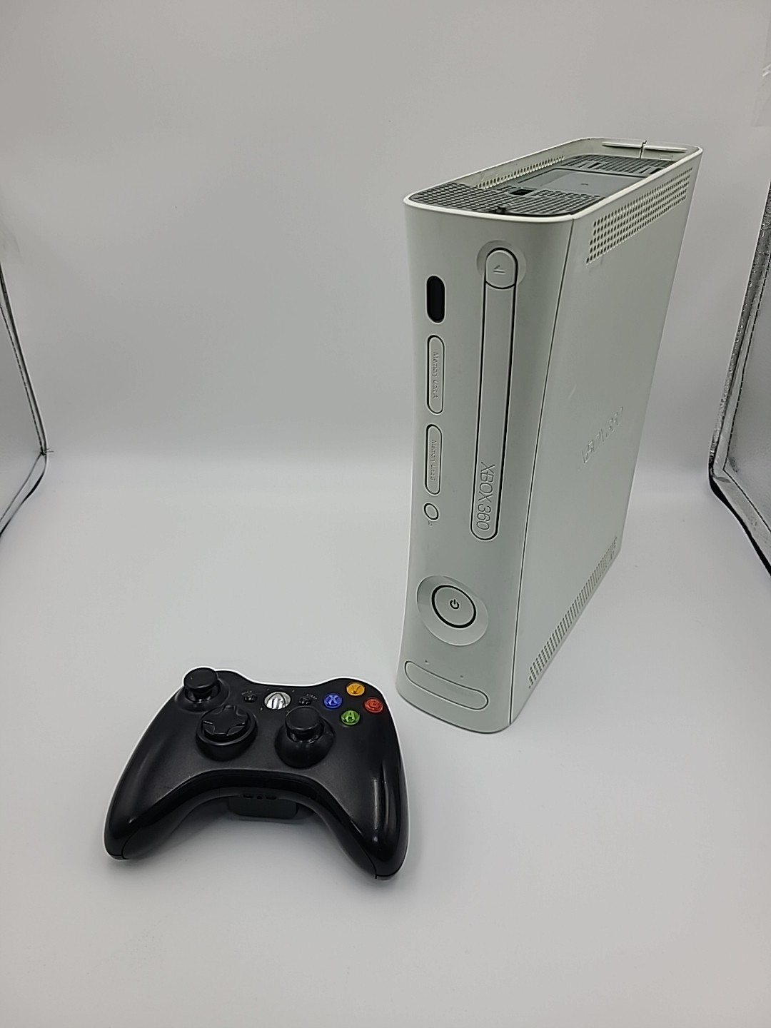 Microsoft Xbox 360 Pro 20GB Console – Matte White Cleaned New Thermal Paste