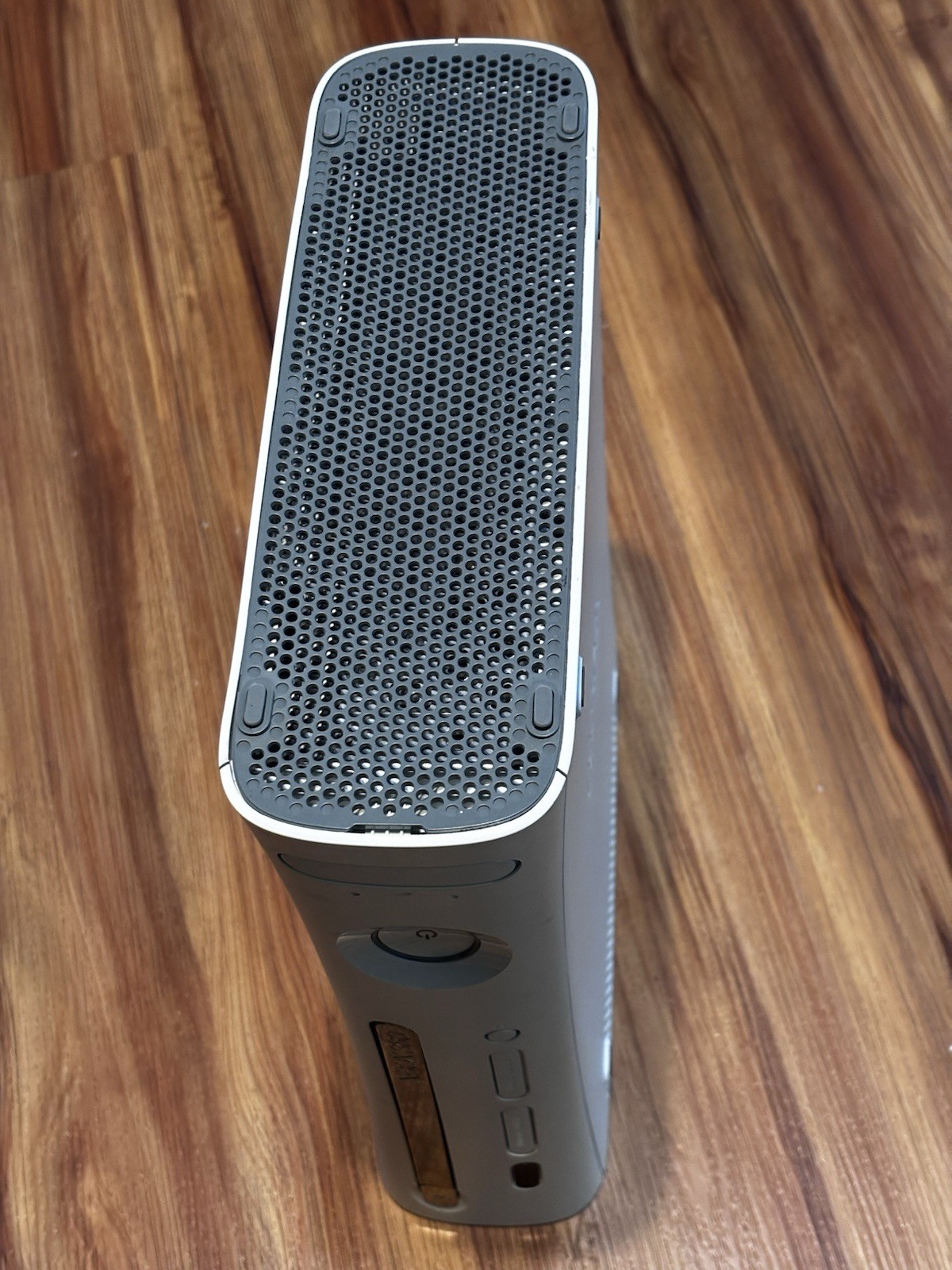 Microsoft Xbox 360 White Console for parts only (red Ring)
