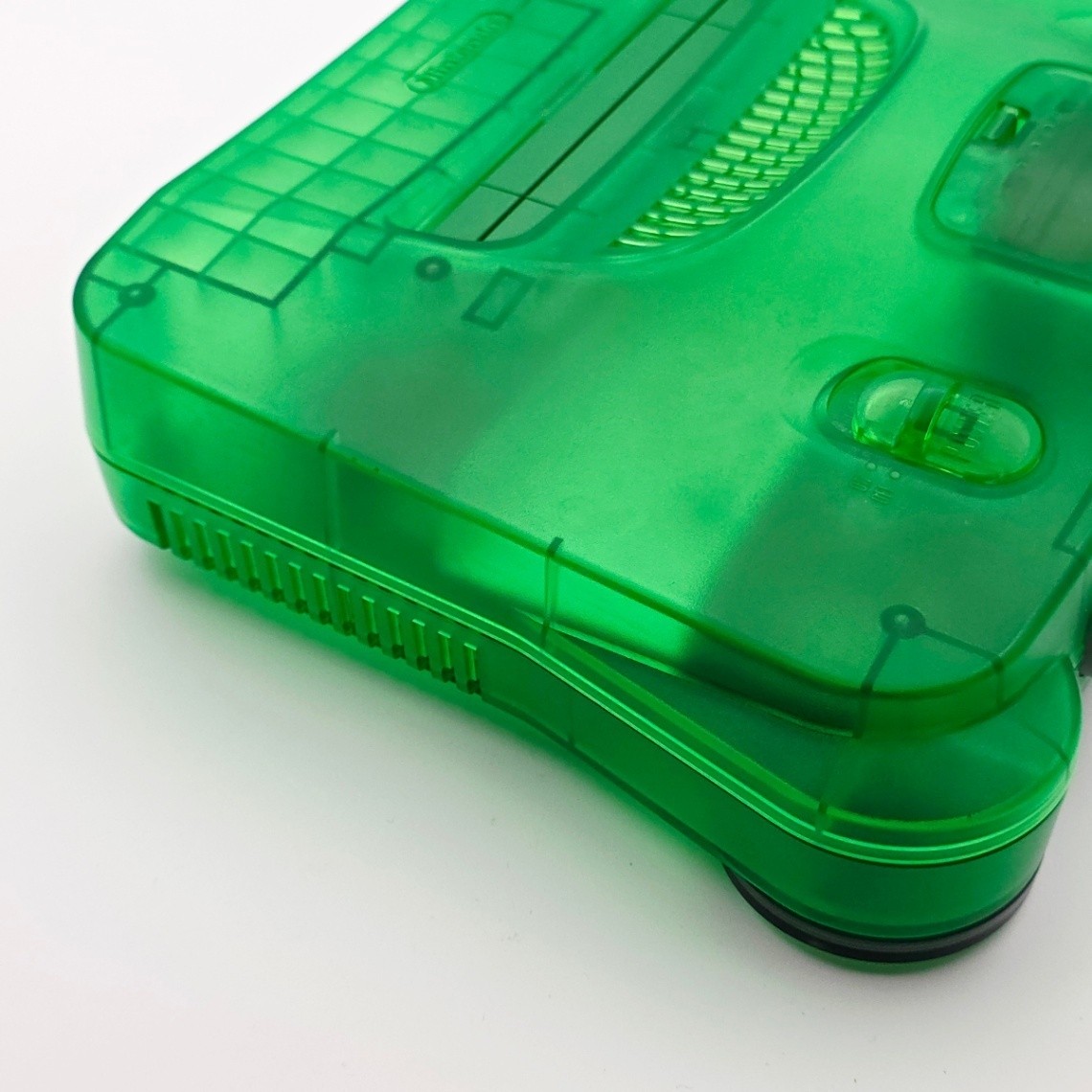 Nintendo NUS-001 Nintendo 64 Translucent Jungle Green Console
