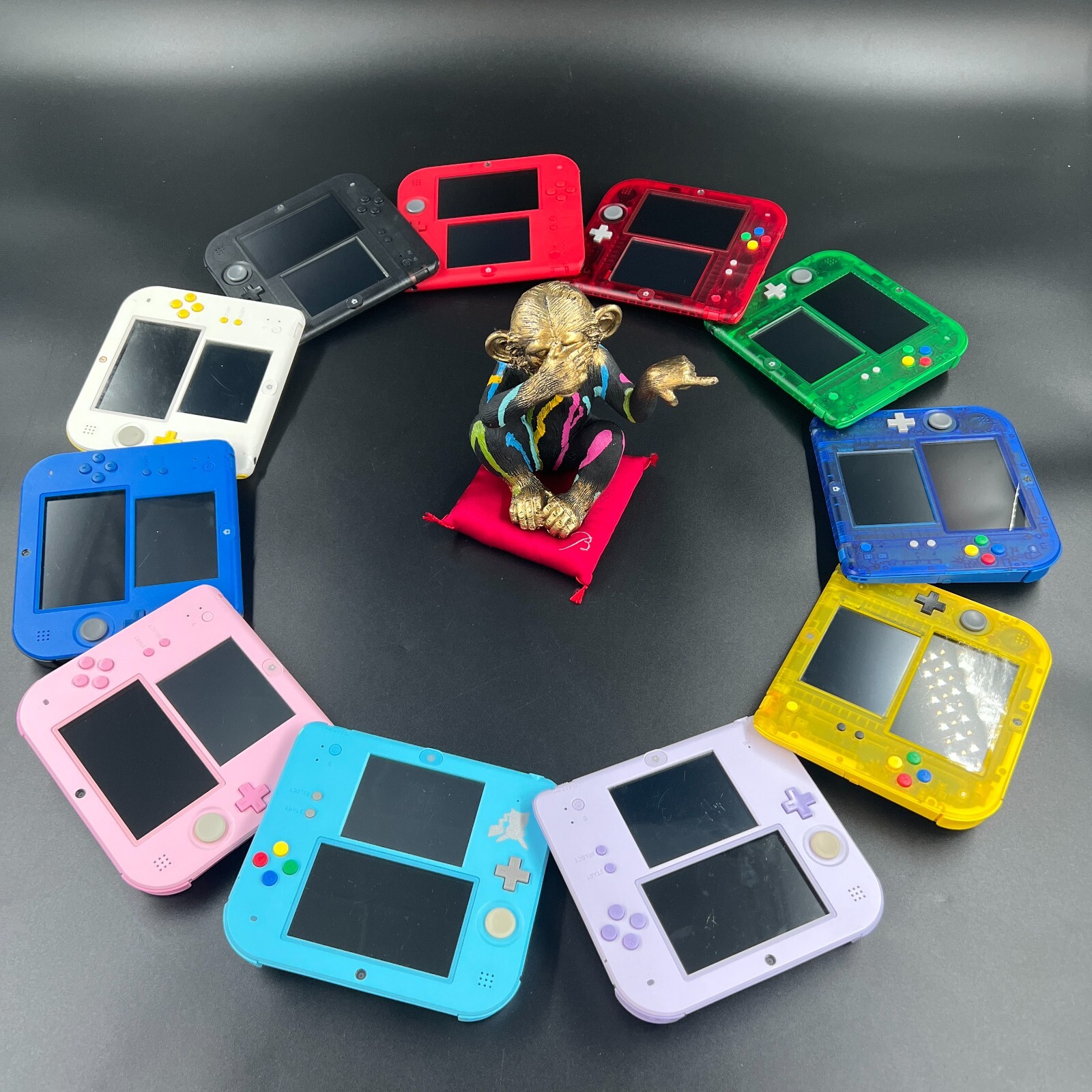Nintendo 2DS Choice Variation Color & 3Rank With Charger