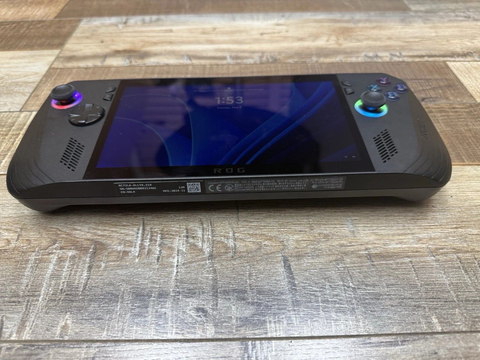 ASUS – ROG Ally X 7″ 120Hz FHD 1080p Gaming Handheld – AMD Ryzen Z1 Extreme 1TB