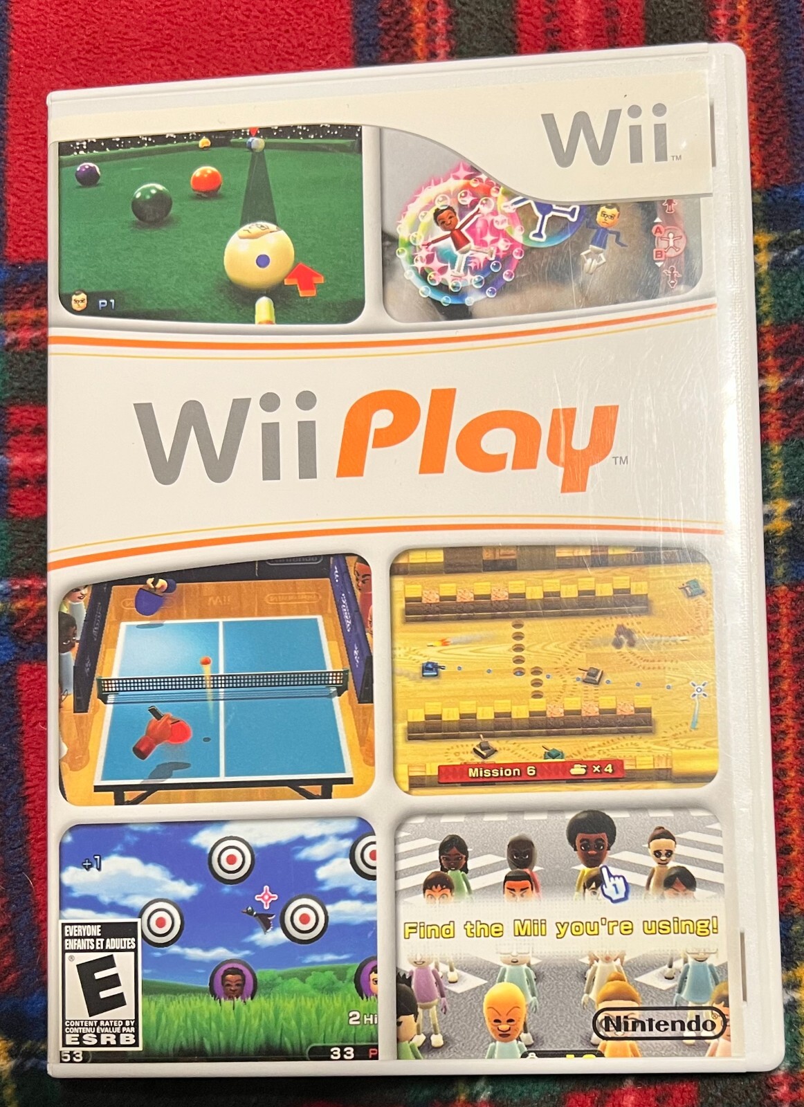 Nintendo White Wii in box with 9 classic Games