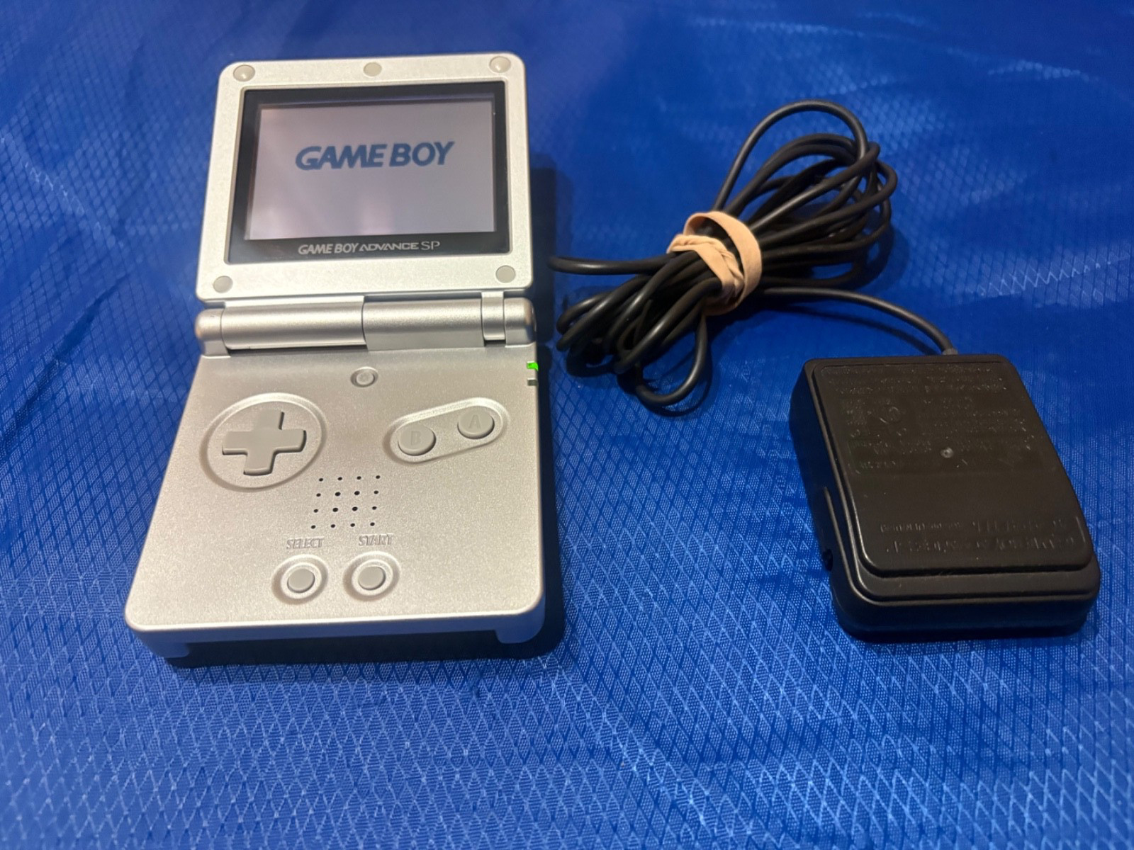 Nintendo Game Boy Advance SP Handheld System – Silver tested works