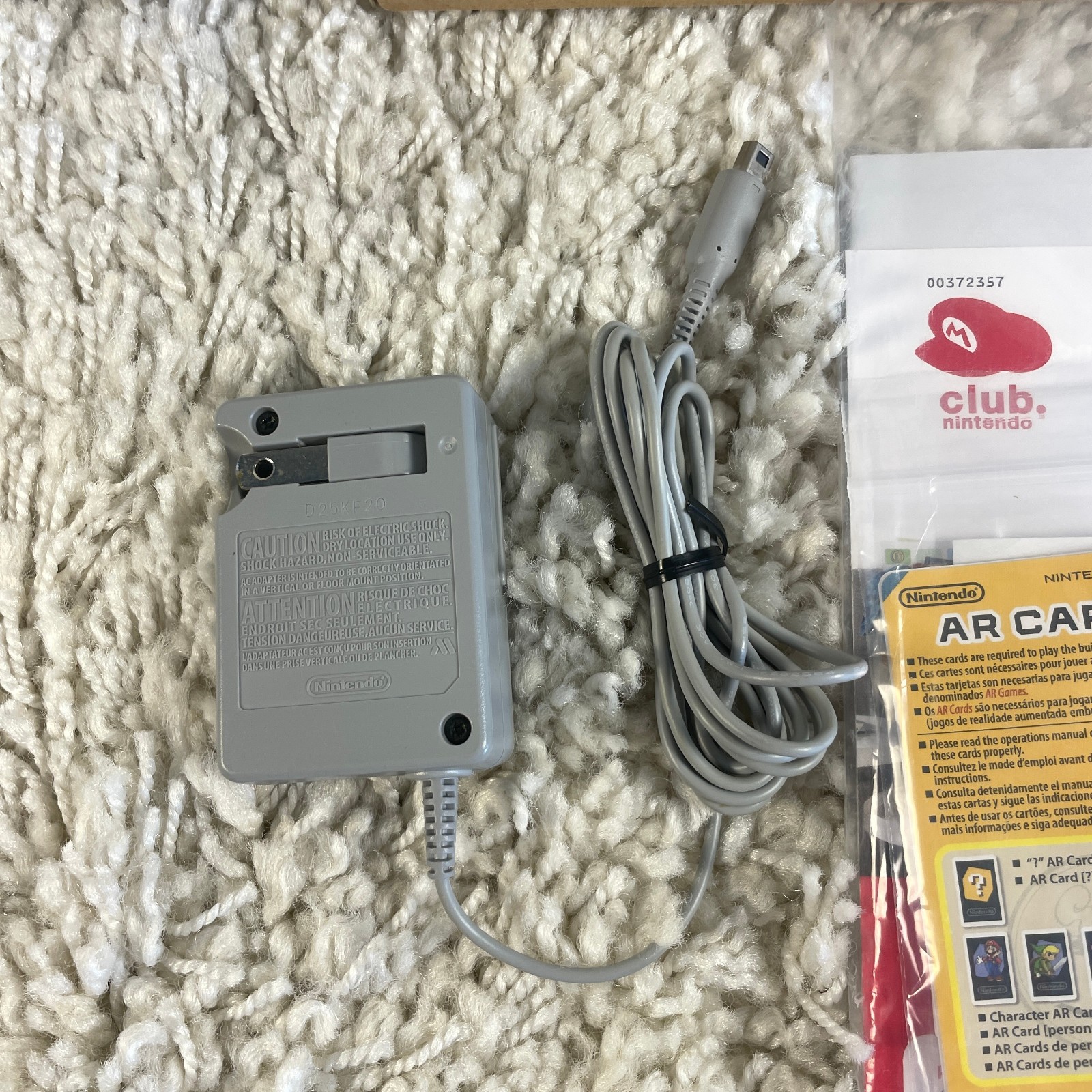 Nintendo 2DS Blue Black Handheld Mario Kart 7 Bundle FTR-001 Complete CIB