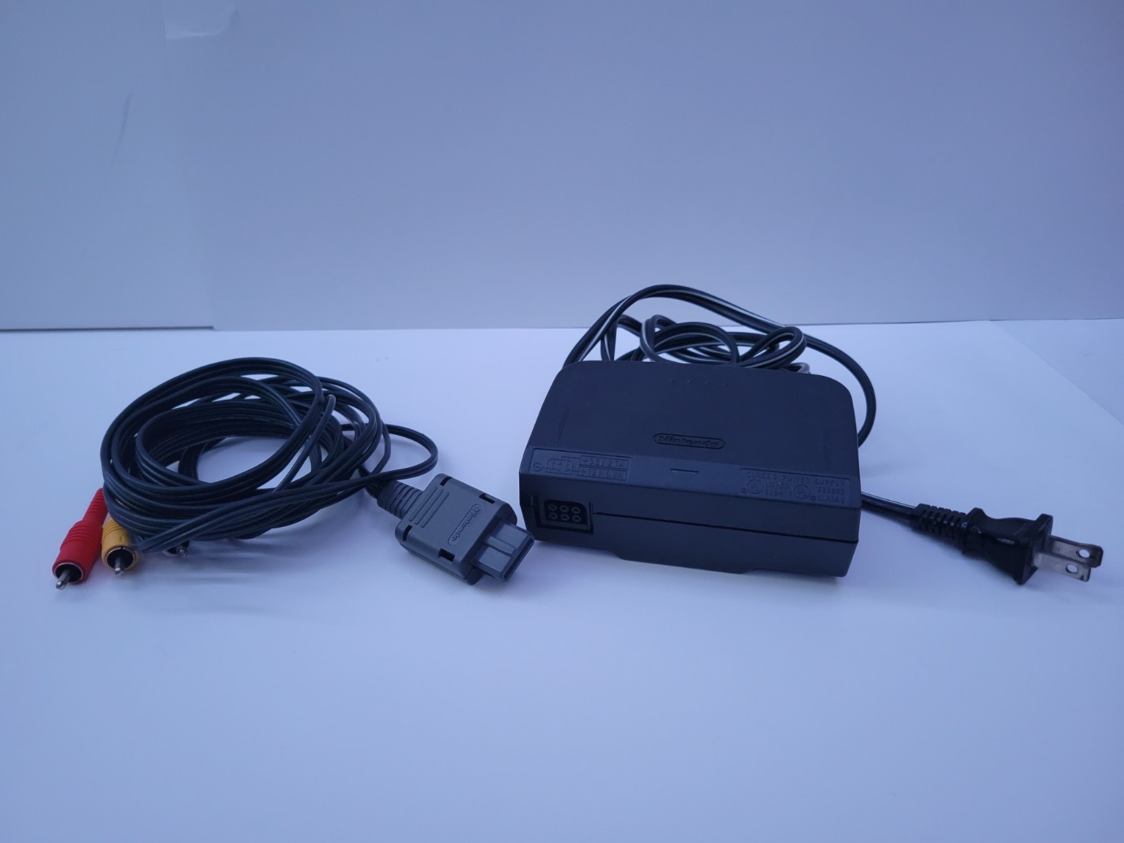 Nintendo 64 Console Bundle w/ Games and Controller