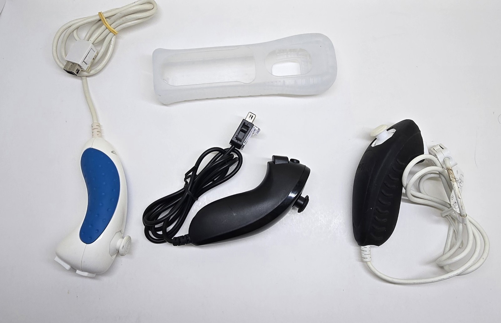 Nintendo Wii Console White Bundle RVL-001 – 3 Remotes 22 Games TESTED