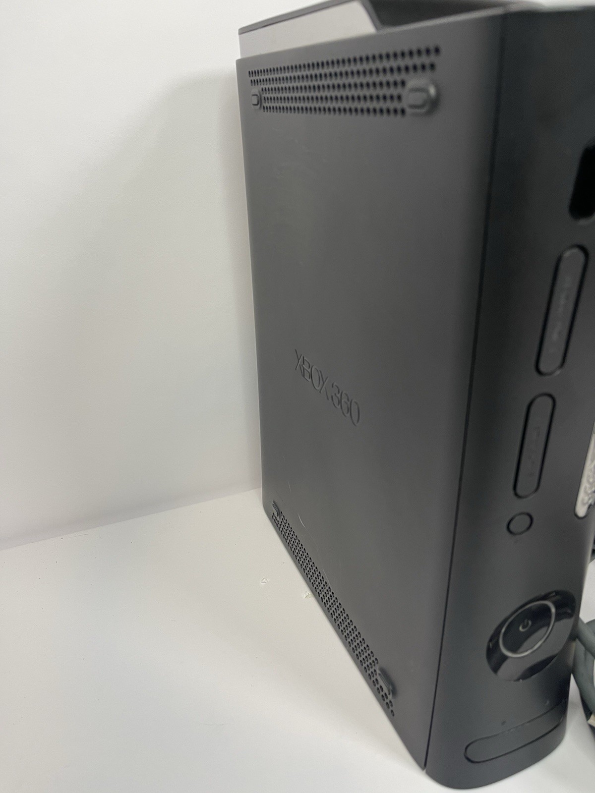 Microsoft Xbox 360 Elite 120GB Console W/ Cords Fully Tested Works