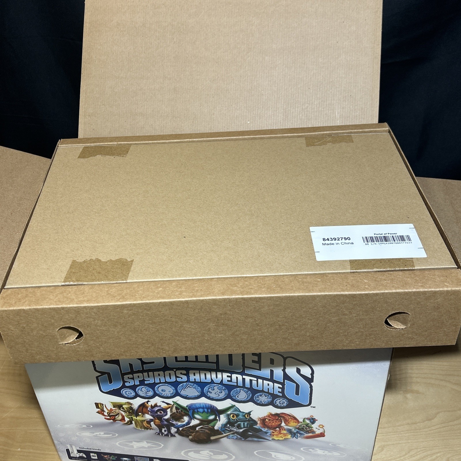 2012 Microsoft Xbox 360 Slim 4GB White Console Skylanders Bundle New OPEN BOX