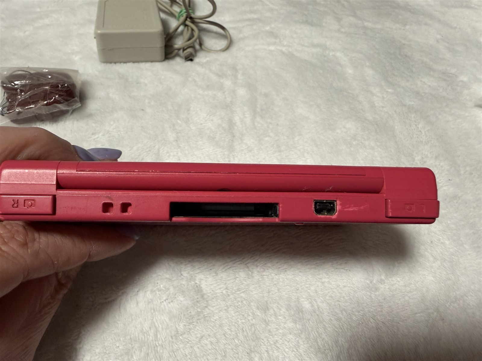 NINTENDO DSi PINK HANDHELD CONSOLE SYSTEM TWL-001 W/ GAMES / CASE / EXTRAS