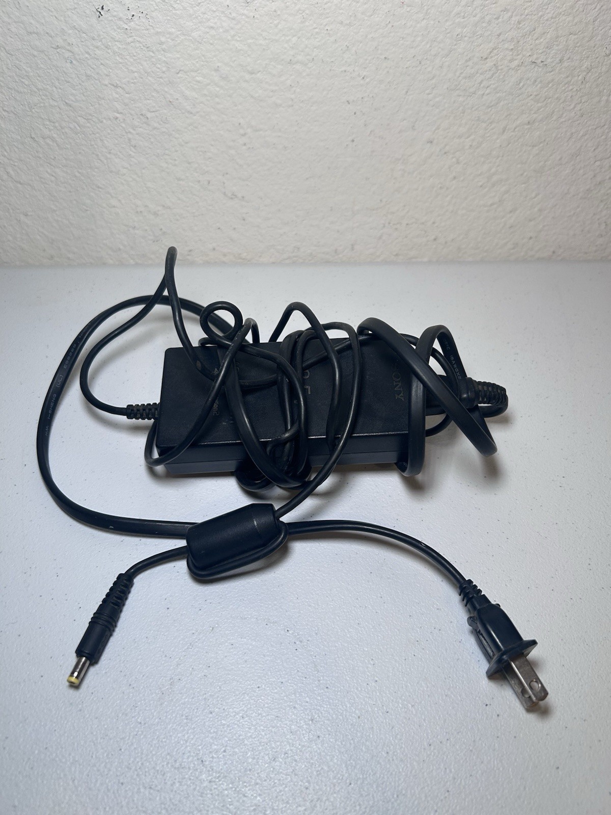 Sony PlayStation 2 Slim Silver (SCPH-77001) Bundle With Controller And Cords