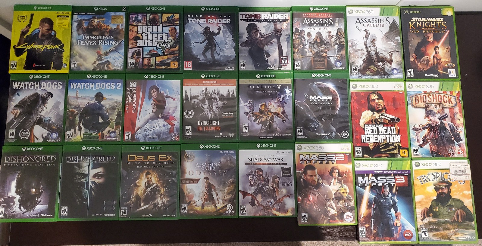 Xbox Series X Bundle w/ 2 Controllers, Elite Series 2 Controller, 24 Games