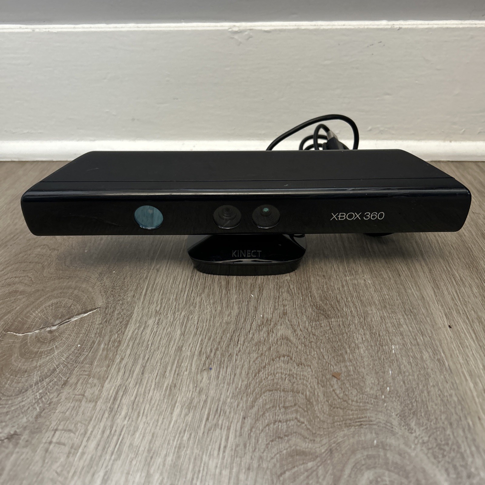 Xbox 360 Kinect Bundle Sensor Bar 1414 with 3 Games & Power Cord Tested Working