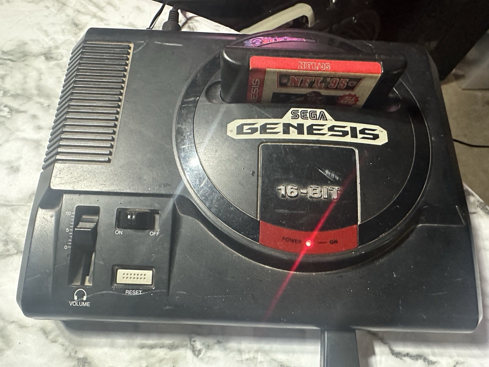 SEGA Genesis 16-Bit Console MK-1601 Black NTSC-U/C w/ Controller & Cables