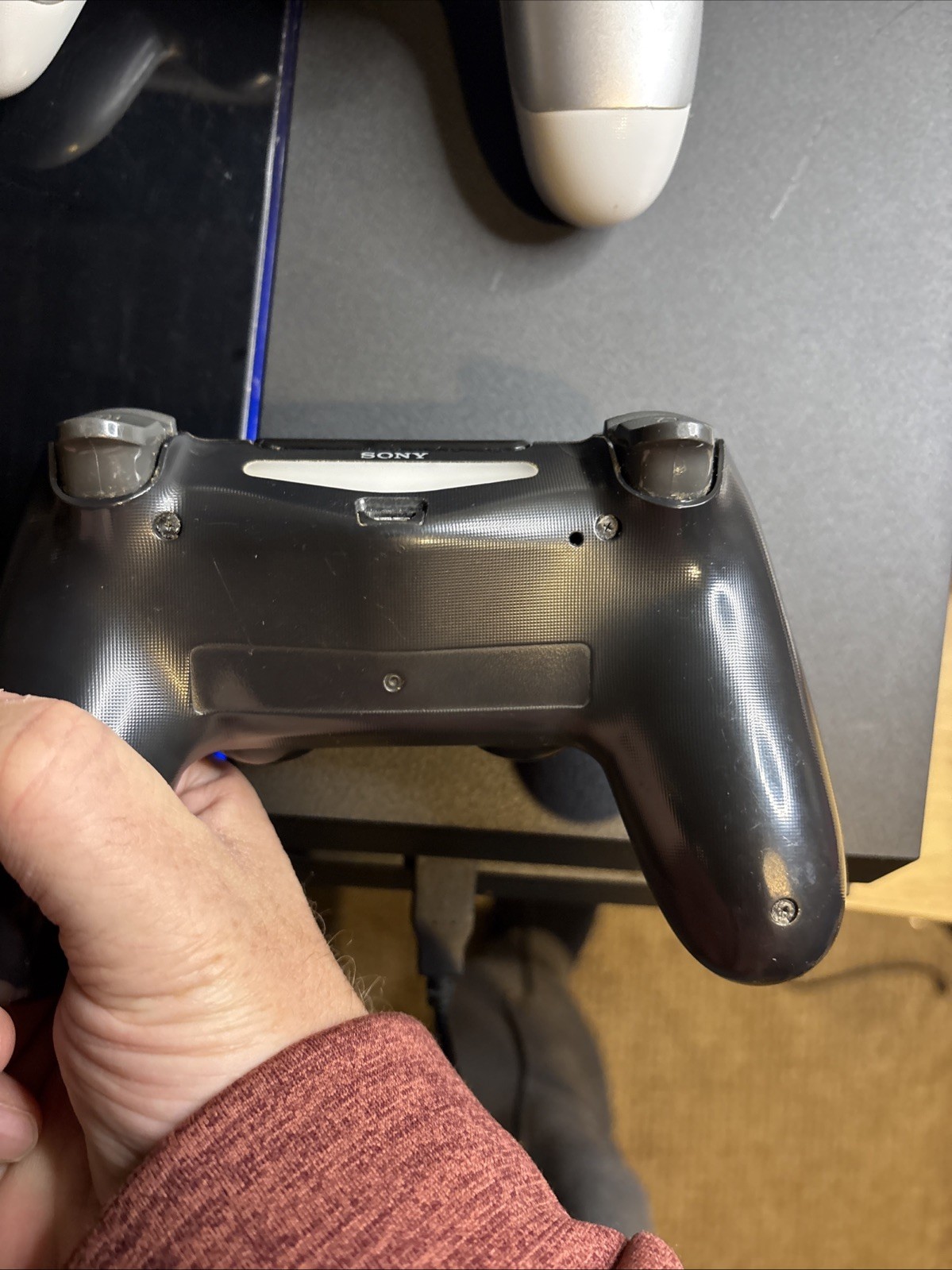 Sony Playstation 4 500GB Black Console PS4 W/ 2 Controllers,Cords, 2 Games