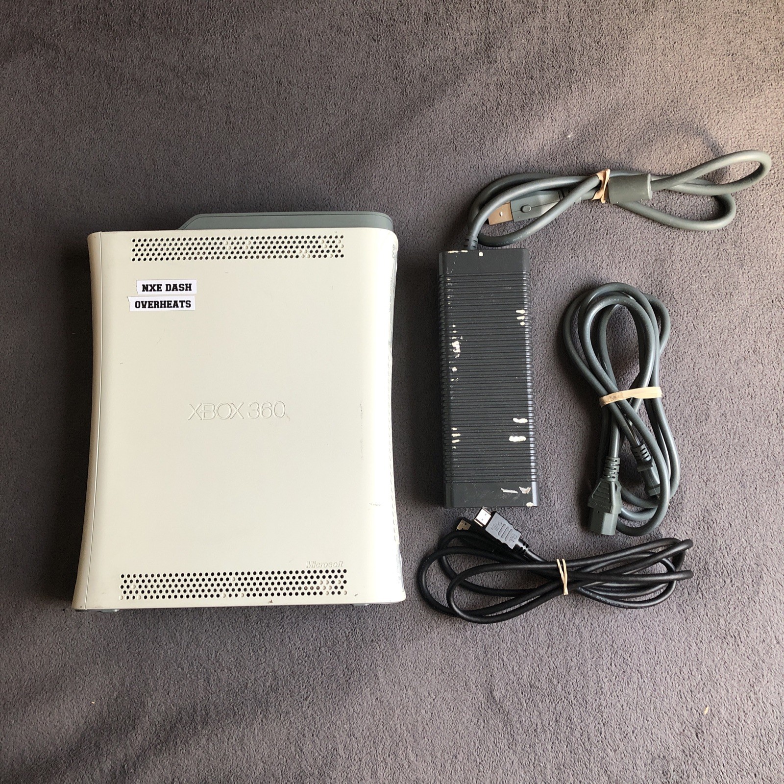 Microsoft Xbox 360 Pro Console 60GB Early Falcon NXE Dash – OVERHEATS