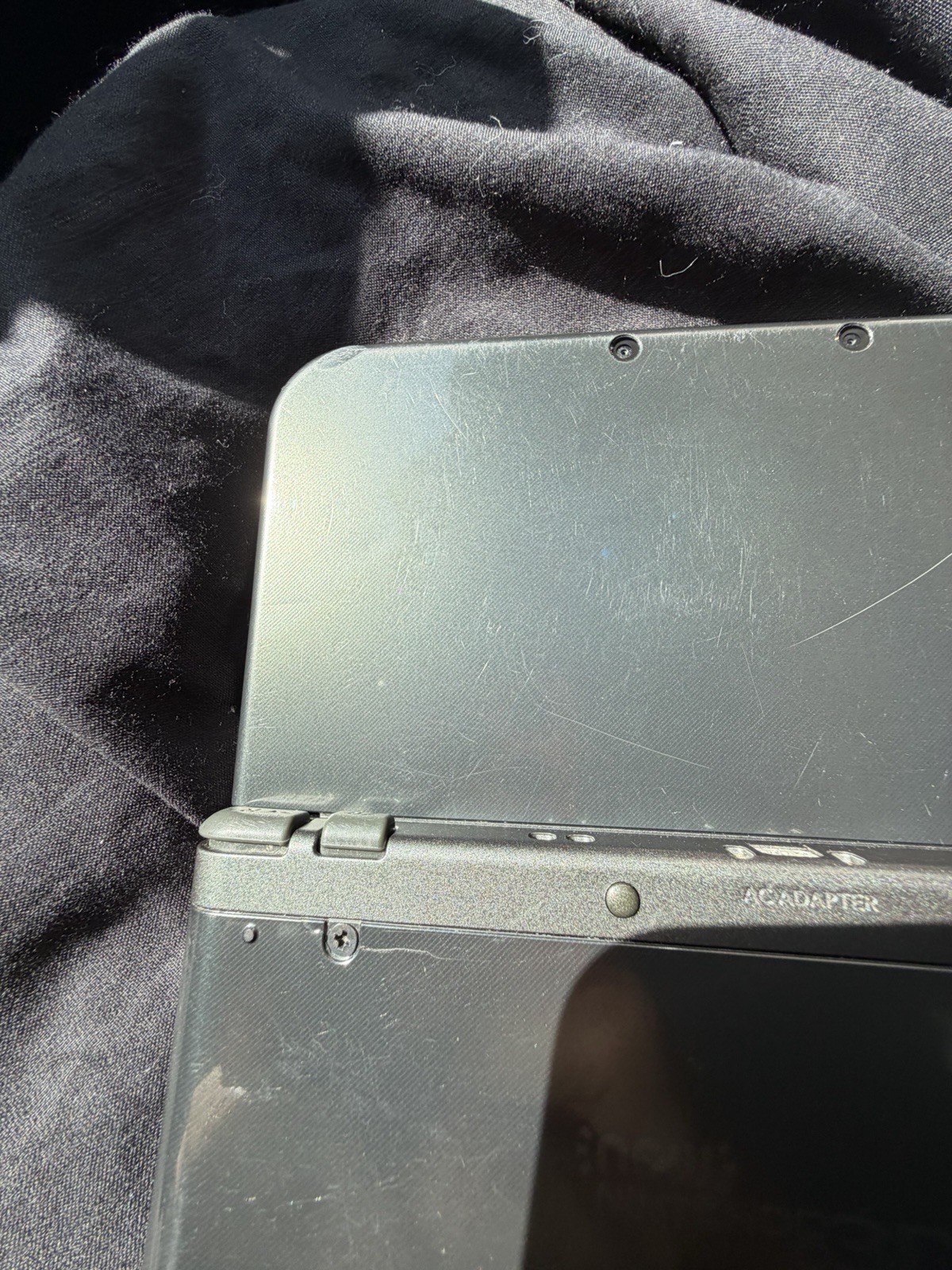 New Nintendo 3DS XL Gray Black Console Tested READ DESCRIPTION TOP SCREEN BROKEN
