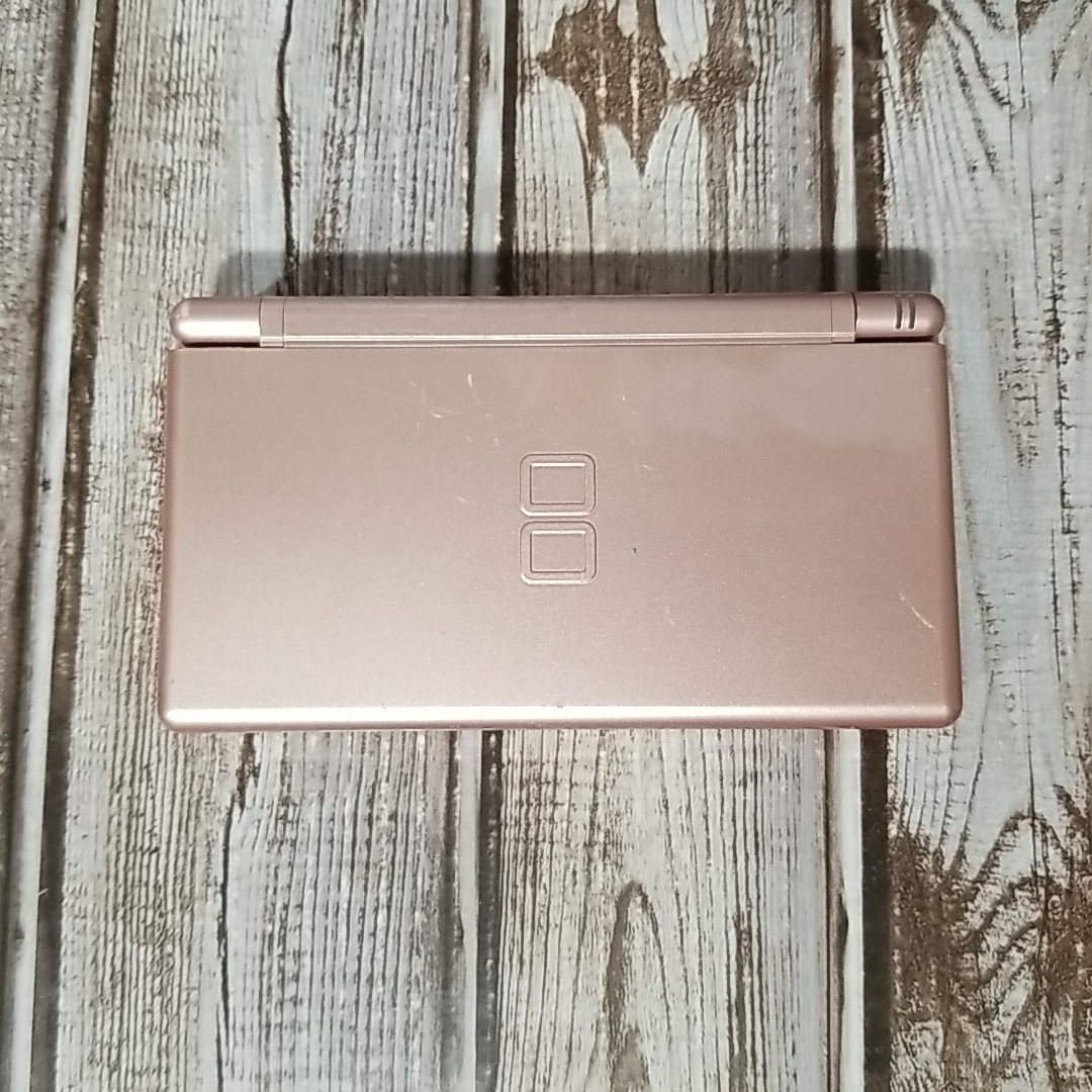 Nintendo DS Lite Metallic Rose Handheld Video Game Console w/ Charger & Stylus