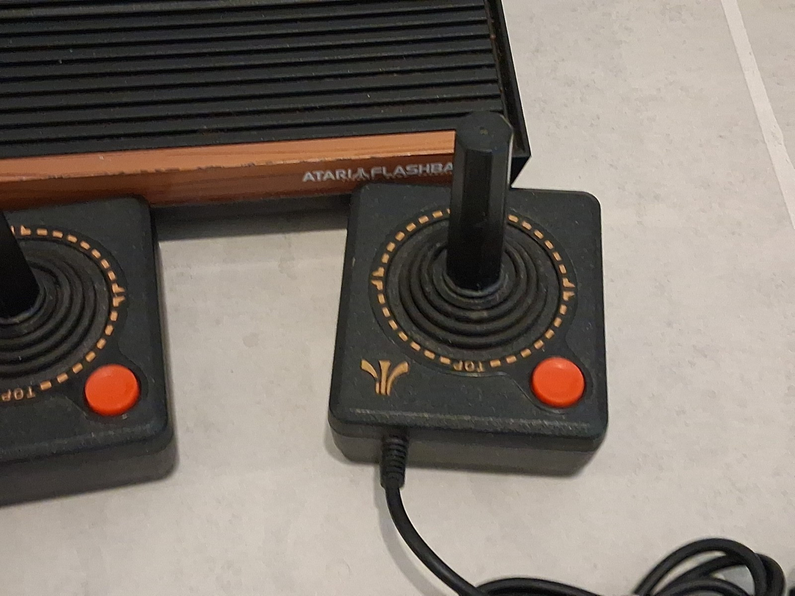 Atari Flashback 2 Classic Game Console System Gamer with 2 Joysticks For parts
