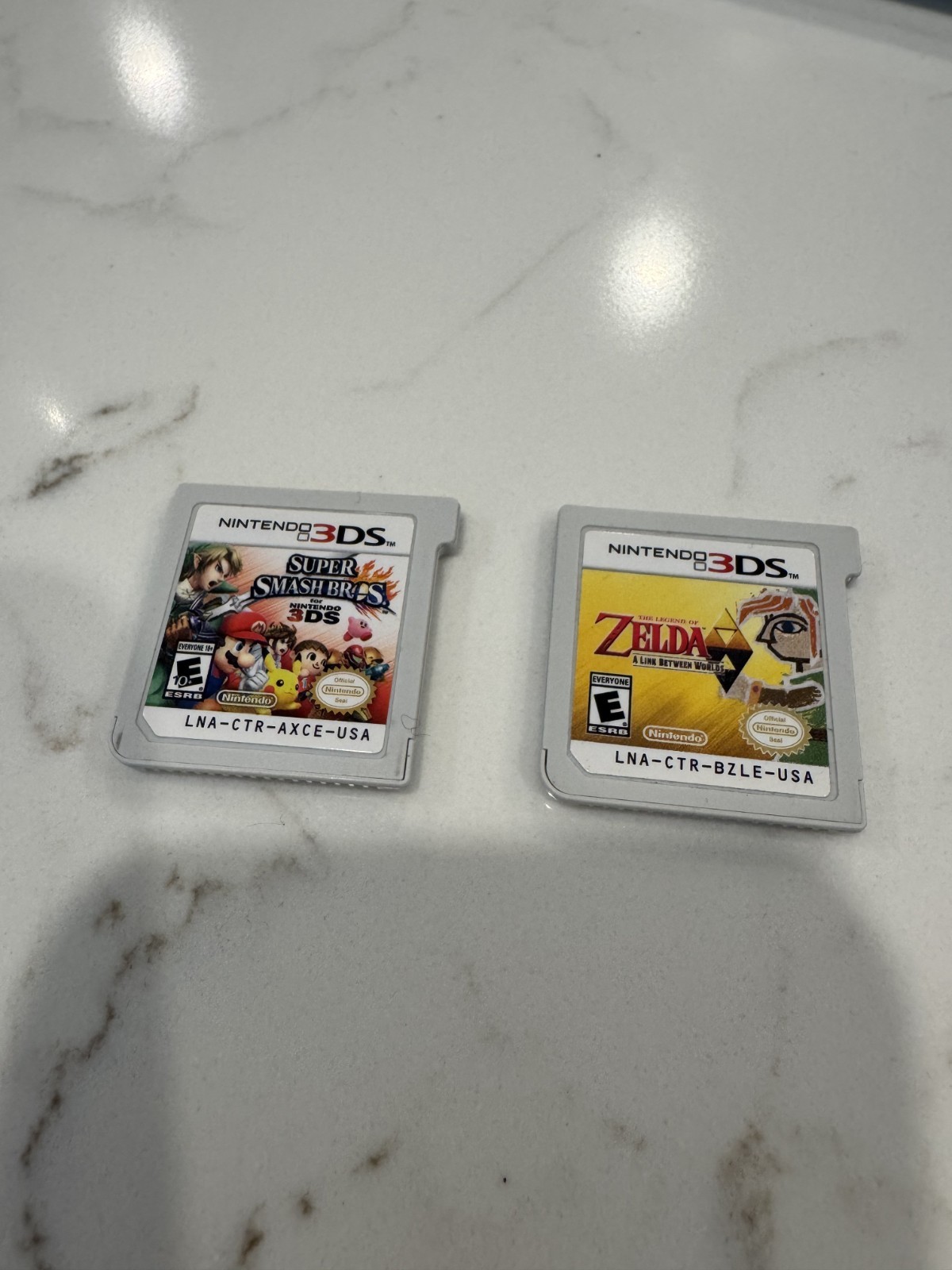 Nintendo 3DS XL Metallic Red Original Stylus & Charger Games included