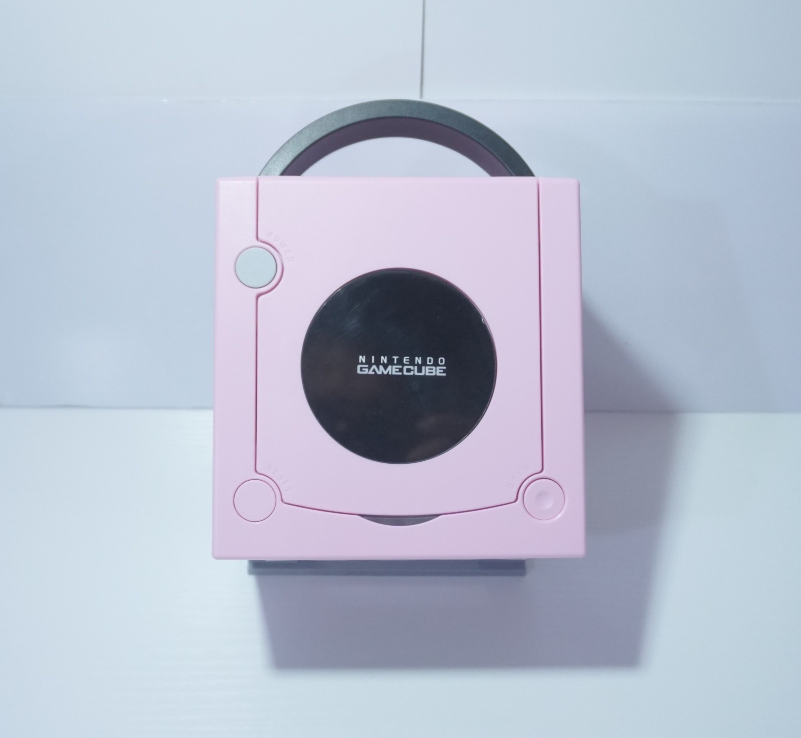 Pastel Pink Nintendo GameCube Console DOL-001 (USA) with Pink LED & Controller