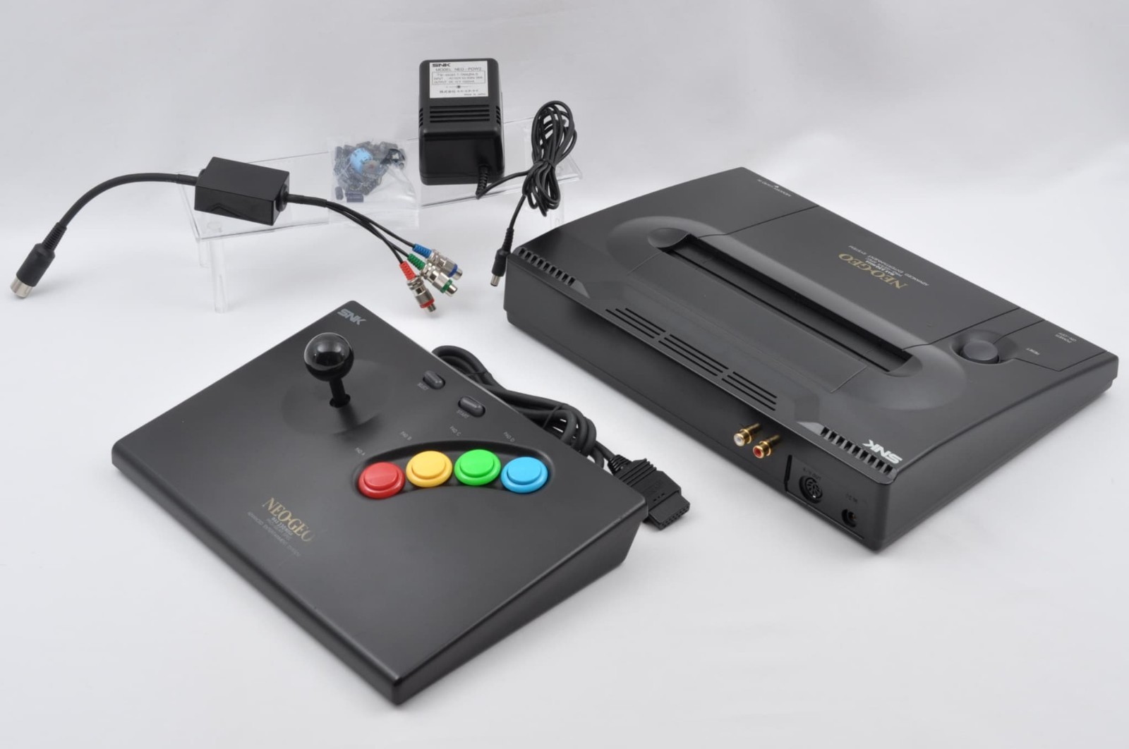 NEO GEO AES AES3-5 Stereo Mod, Full Recap, BIOS Socketed, RGB Bypass, YPbPr out
