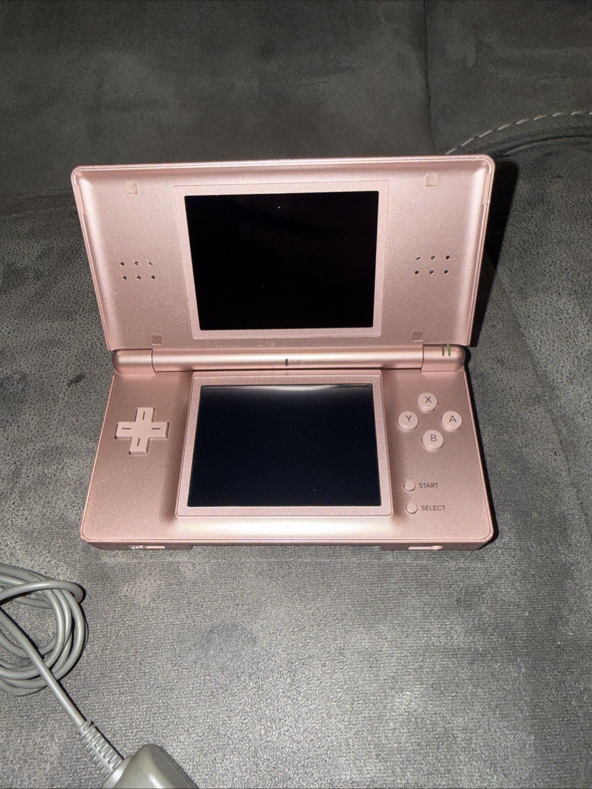 Nintendo DS Lite Handheld Game Console USG-001 Metallic Rose w Charger – Tested