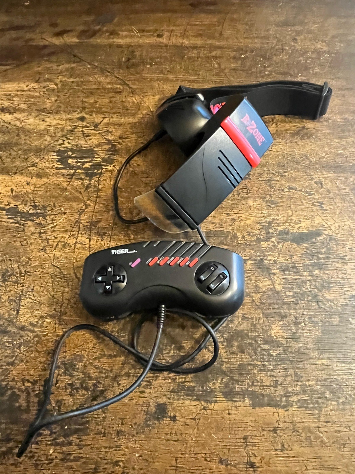 Vintage 1995 Tiger Electronics R-Zone Head Gear Vr W/ Sega Virtua Fighter TESTED