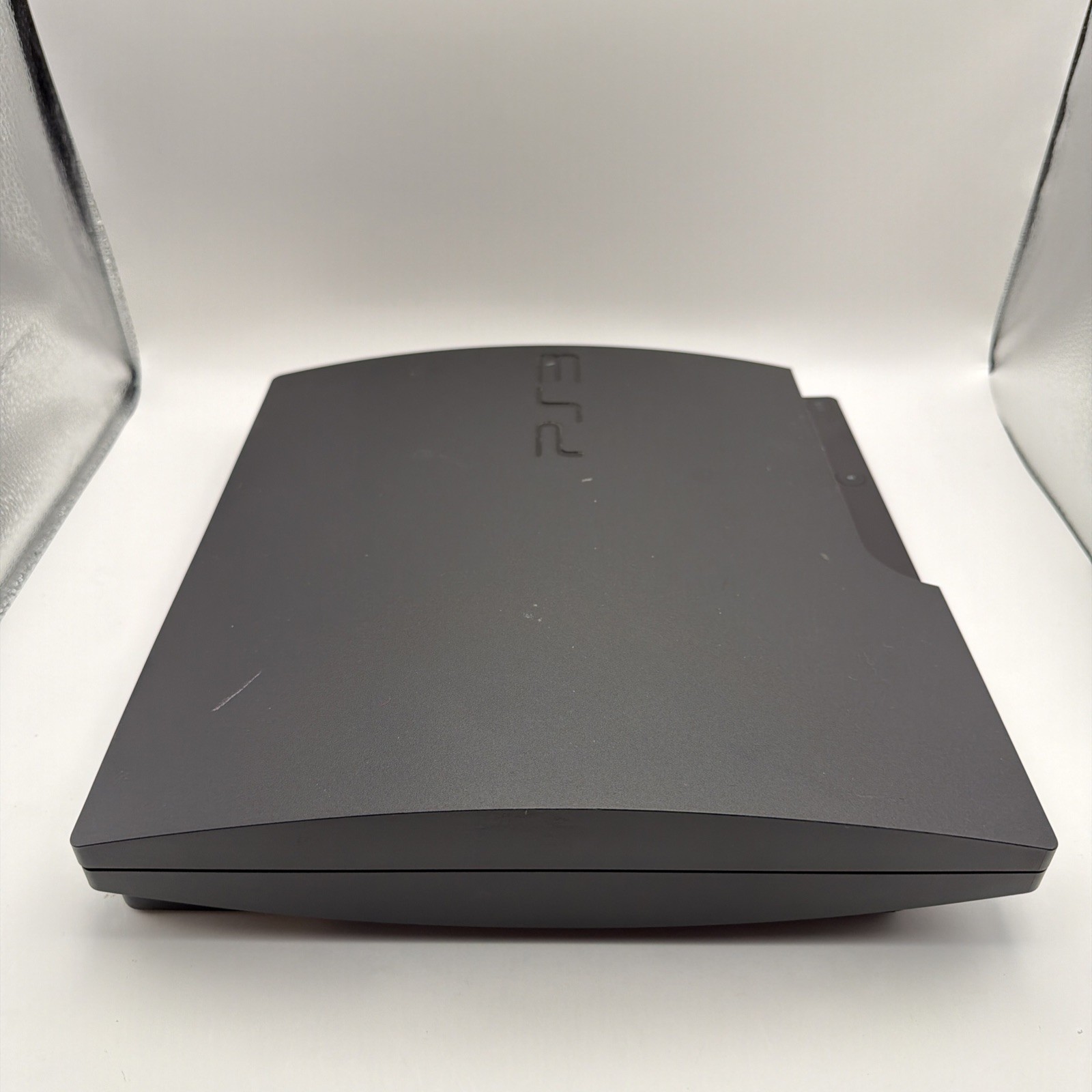 Sony PlayStation 3 PS3 Slim Console 320GB (3001B) w/Controller & Cables Working!
