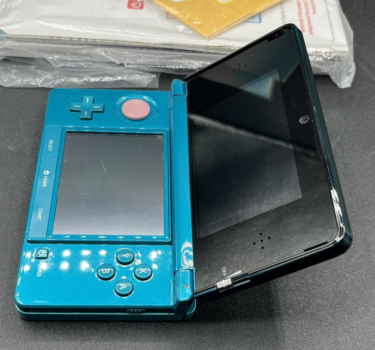 NINTENDO 3DS HANDHELD SYSTEM CTR-S-USZ-C0 TEAL (MVP037891)