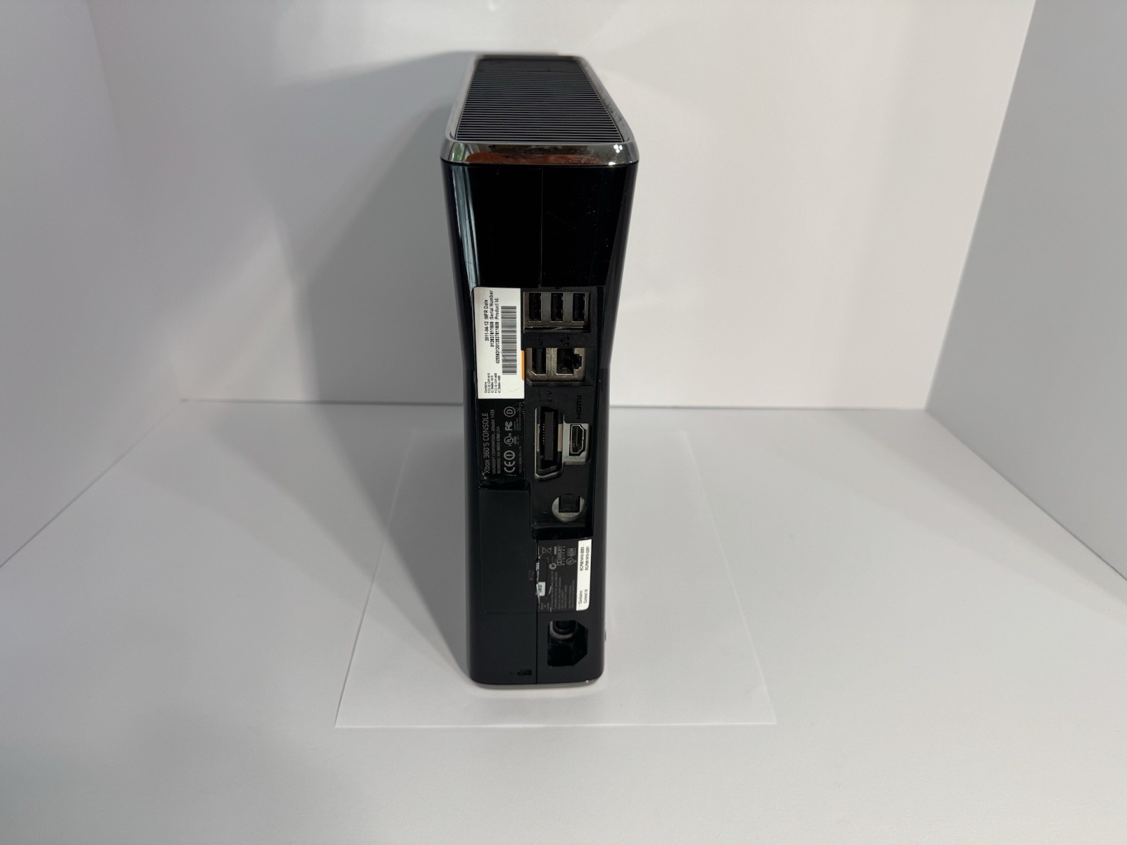 Microsoft Xbox 360 S Black 320GB Home Console HDMI NTSC-U/C 2011