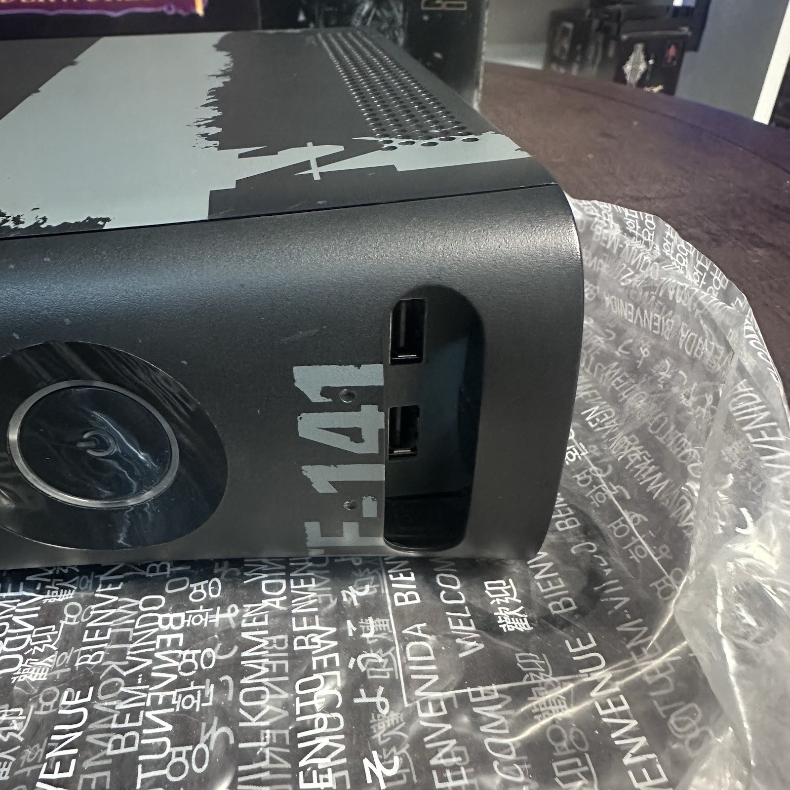 Xbox 360 Call Of Duty MW2 Limited Edition Console *Complete In Box*